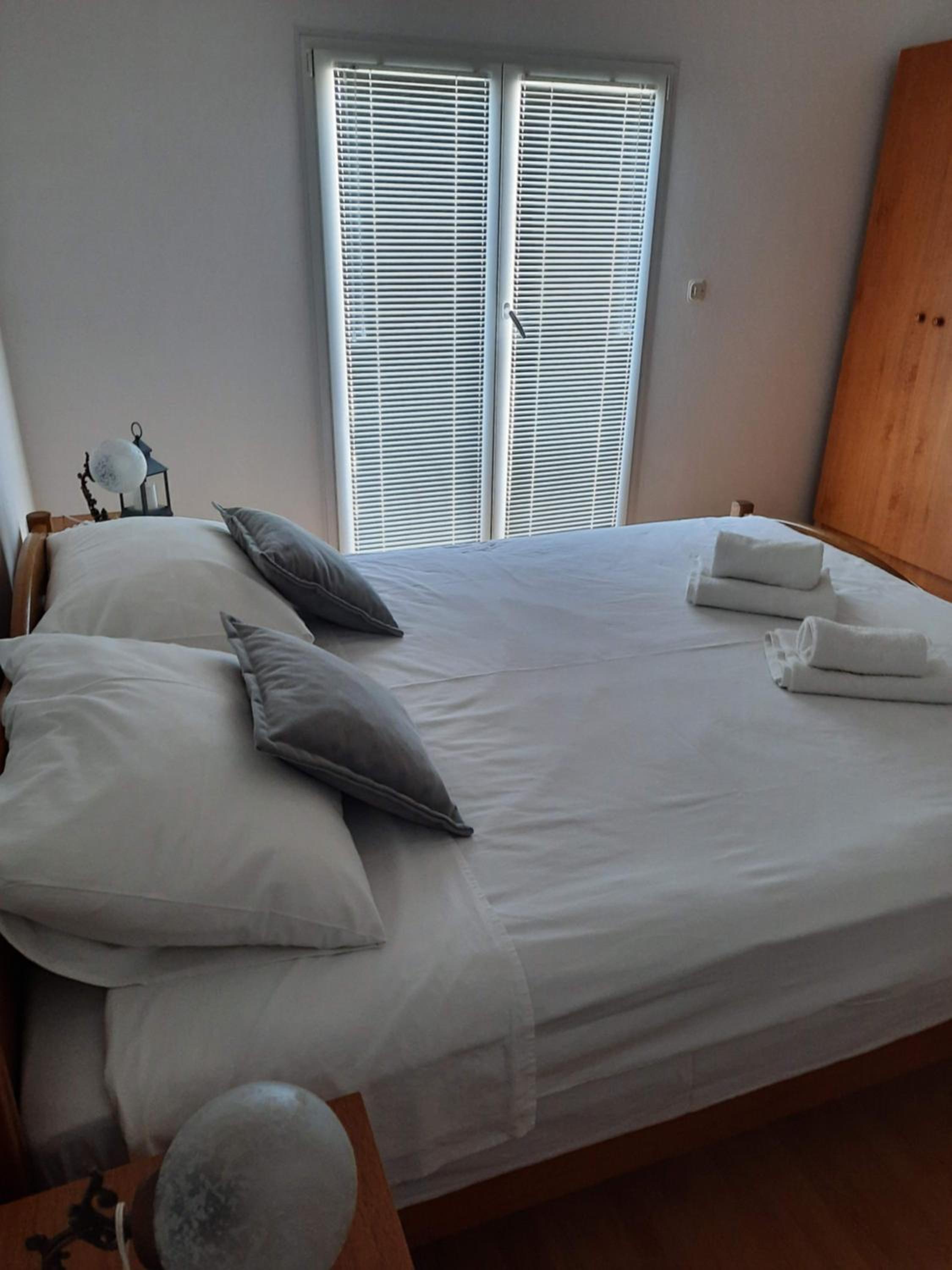 Two-Bedroom Apartment with Balcony (4 Adults)
