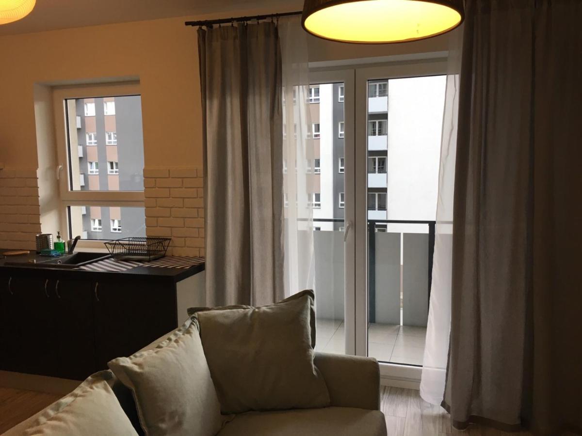 One-Bedroom Apartment - Photo 7