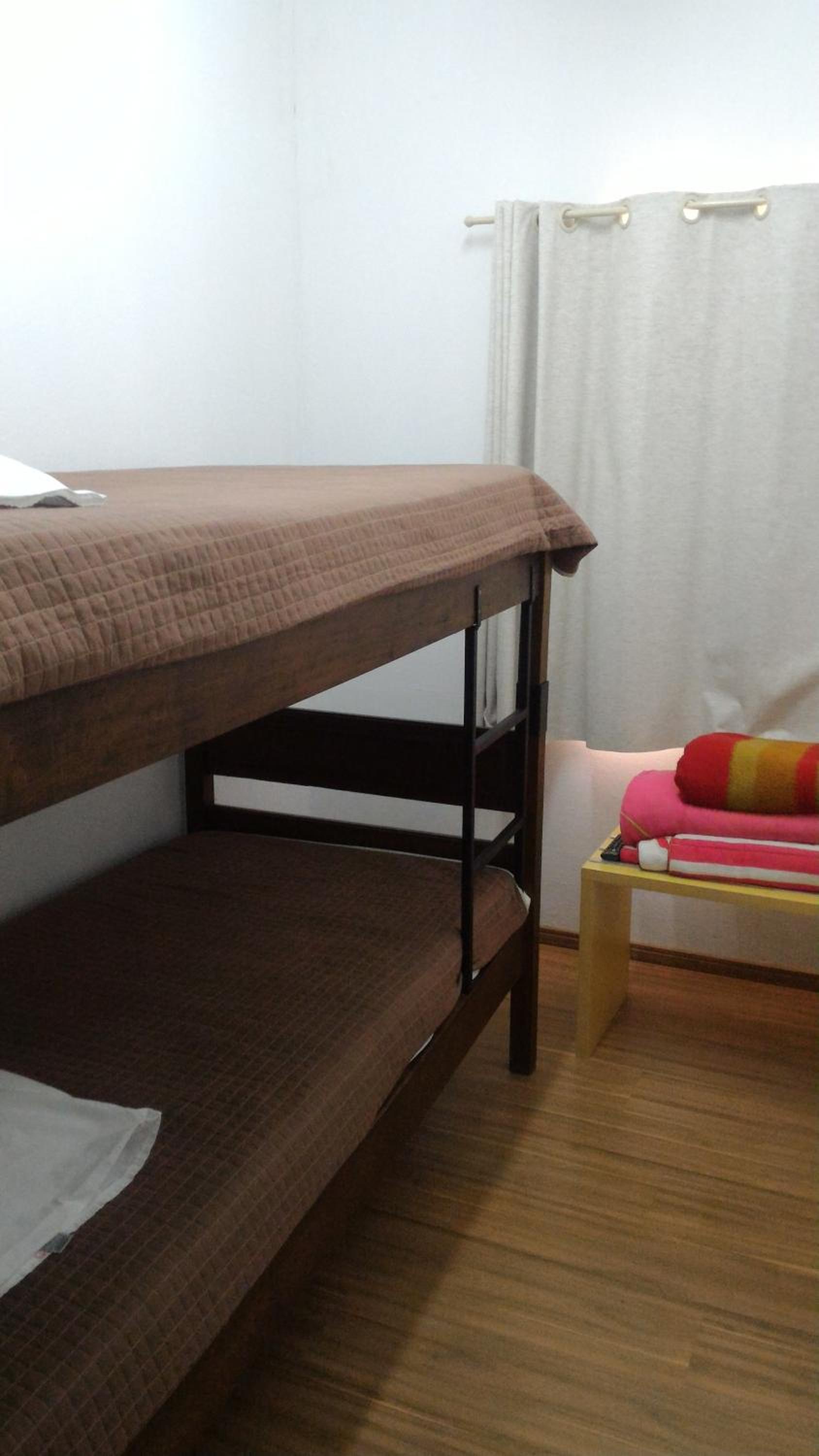 Standard Twin Room with Shared Bathroom photo 1
