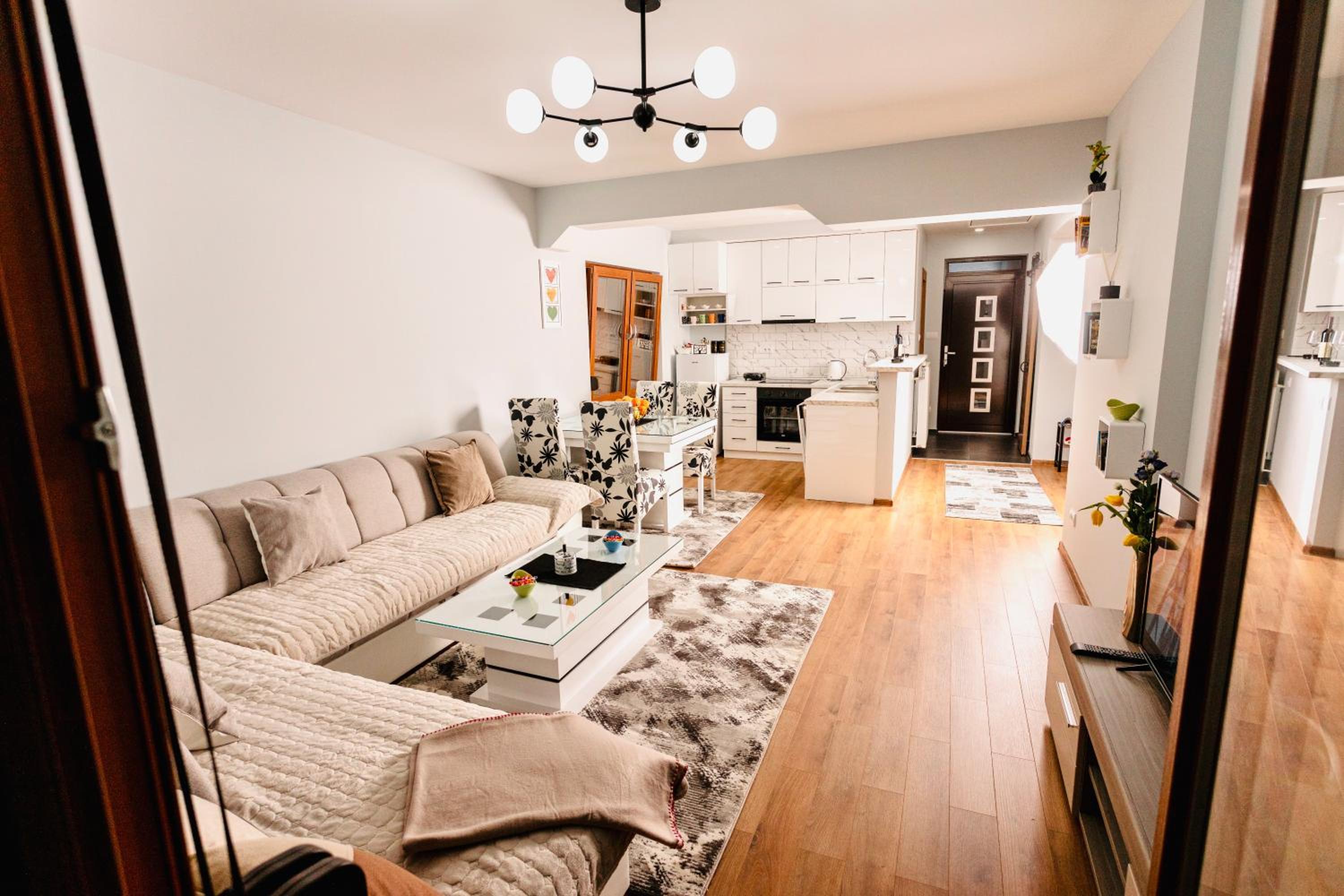 Two-Bedroom Apartment photo 2