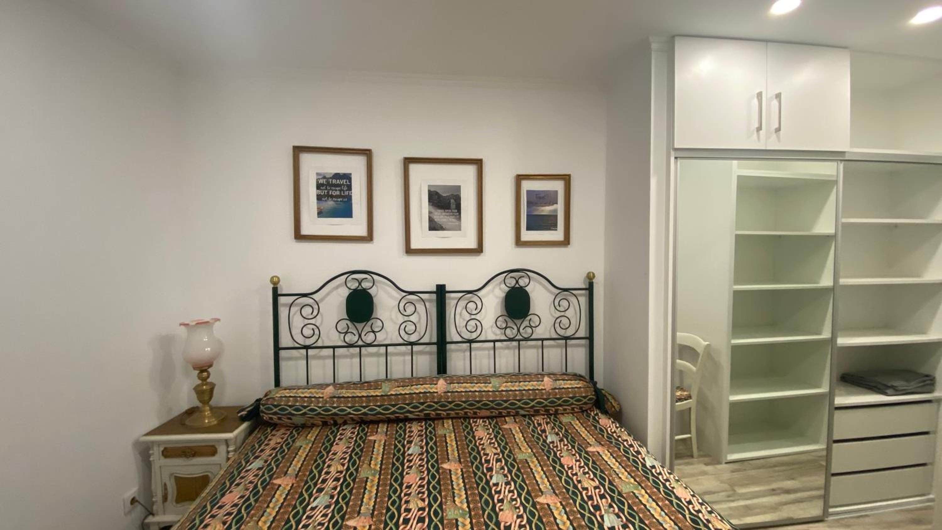 One-Bedroom Apartment - Photo 7