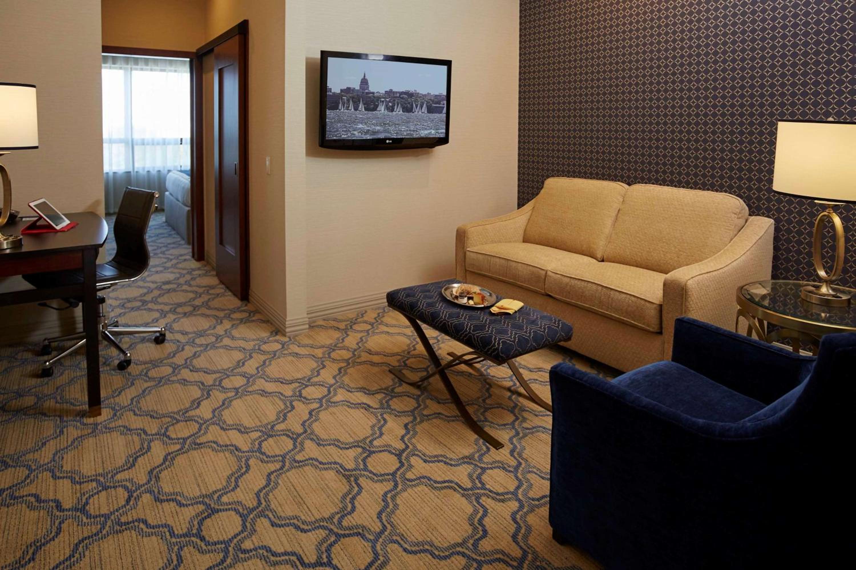 Capitol Suite  - Photo 1