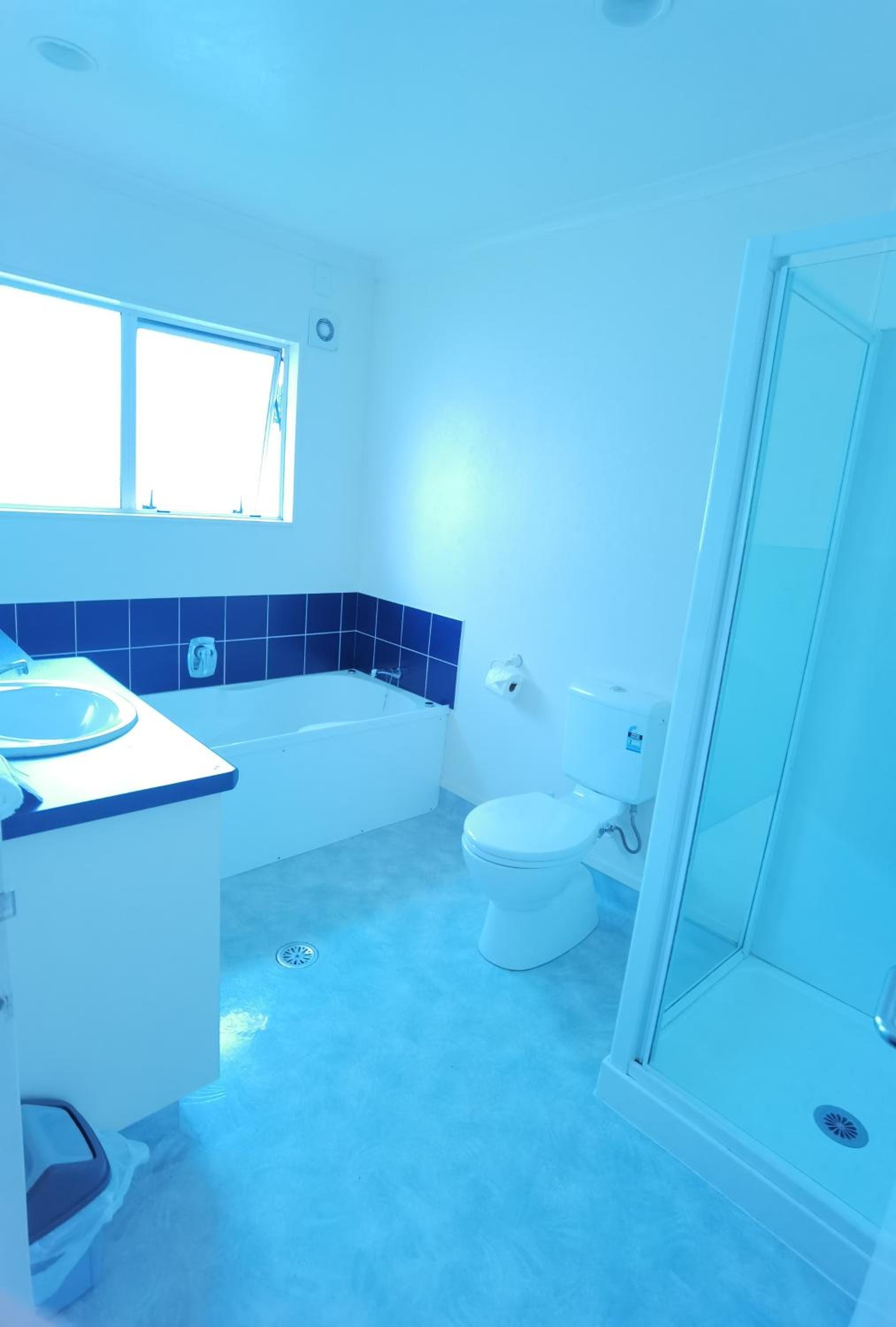 Superior One-Bedroom Suite with Spa Bath with Air Conditioning - Photo 6