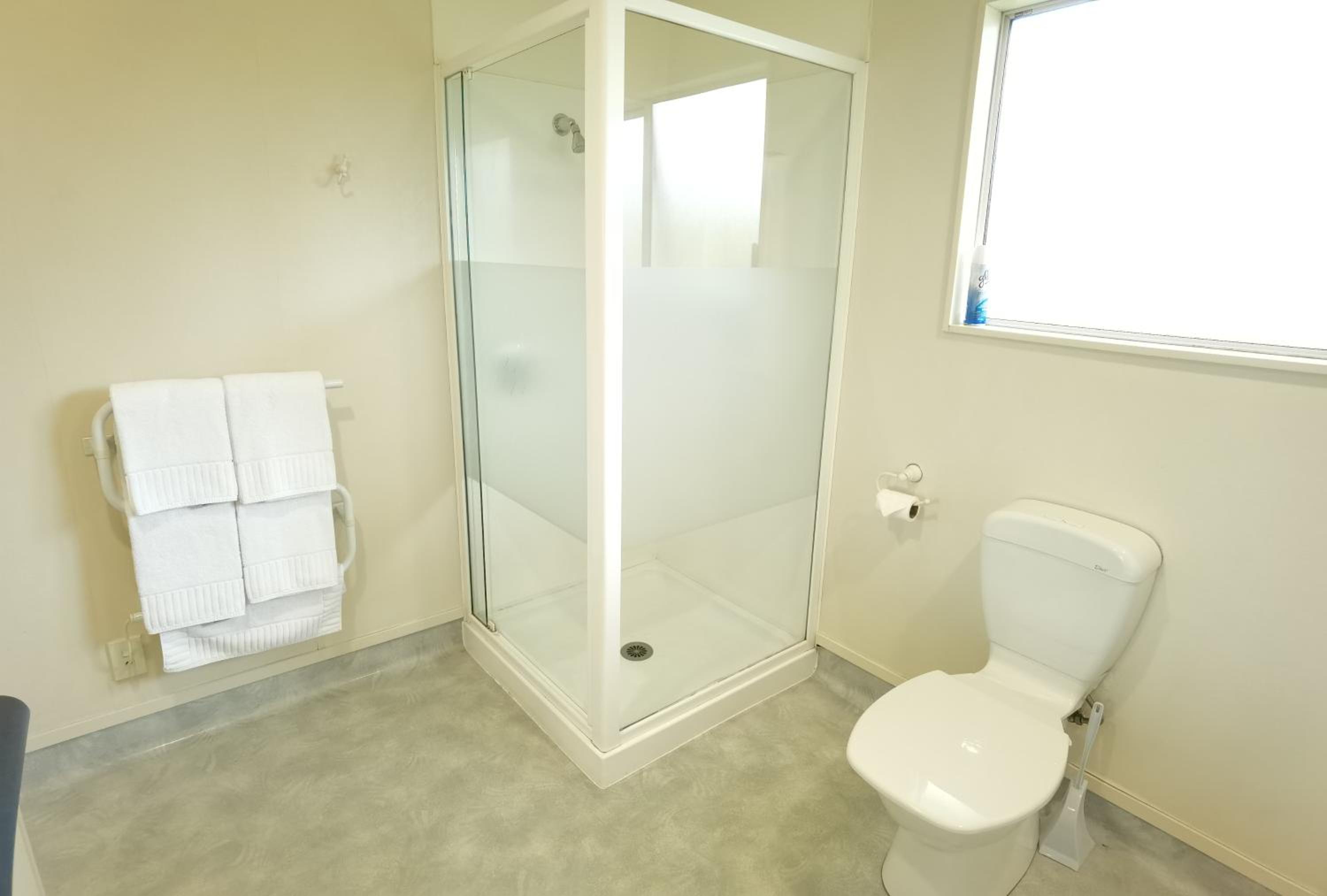 Superior Two-Bedroom Apartment with Air Conditioning - Photo 13