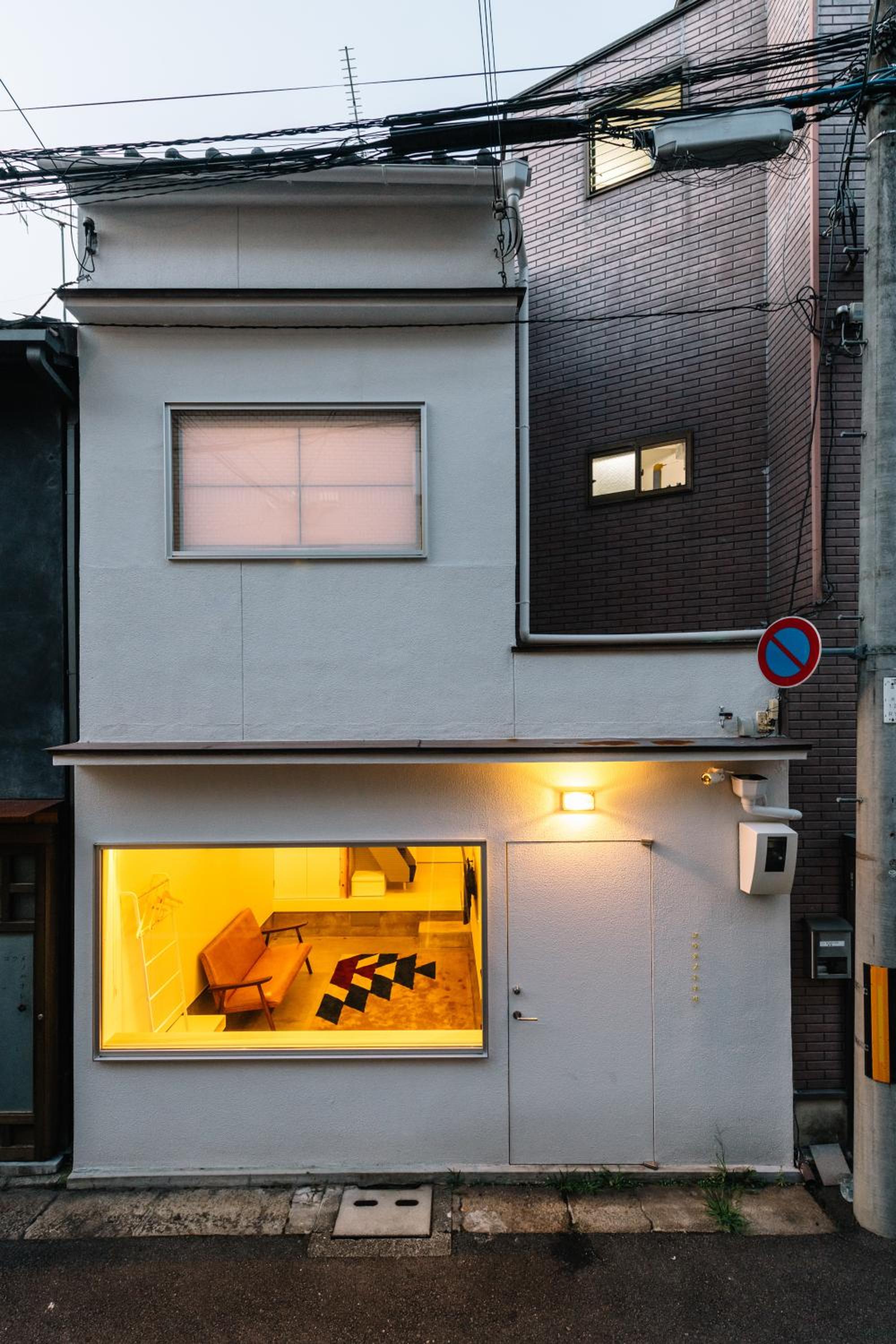 One-Bedroom House - Photo 15