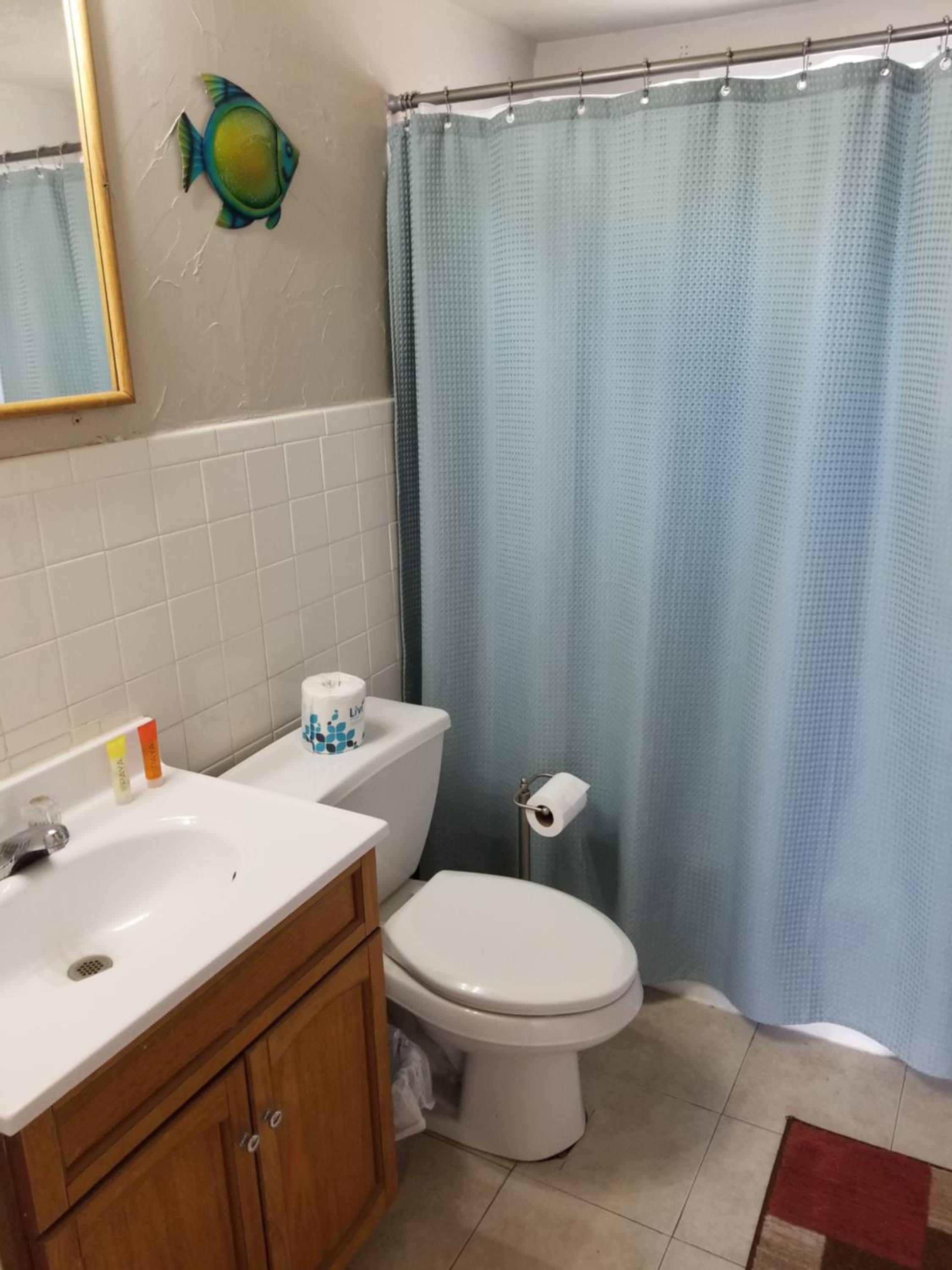 Standard Queen Room photo 3
