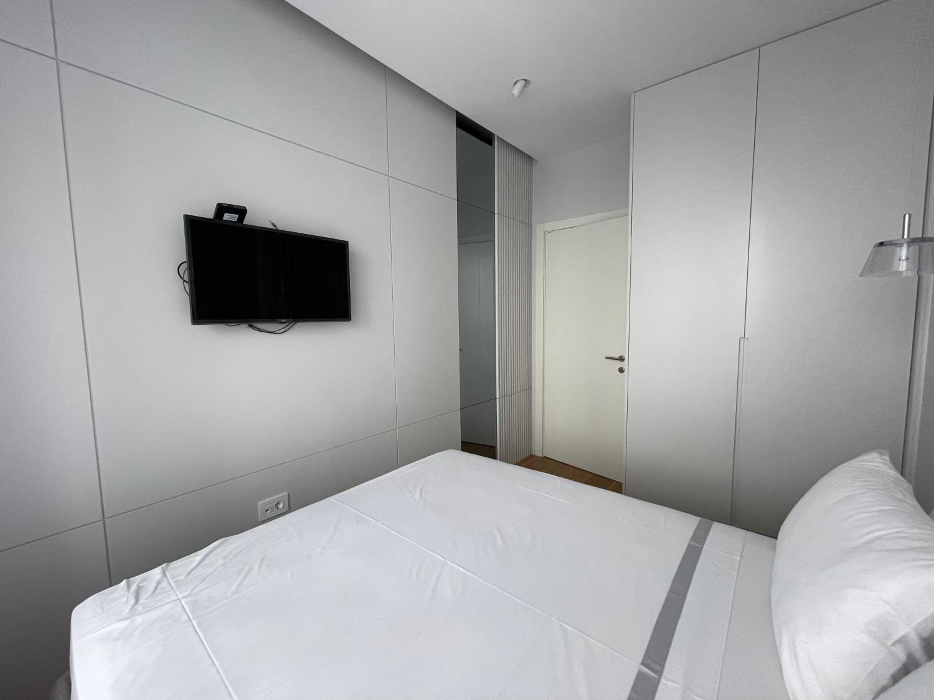 Deluxe Apartment - Photo 23