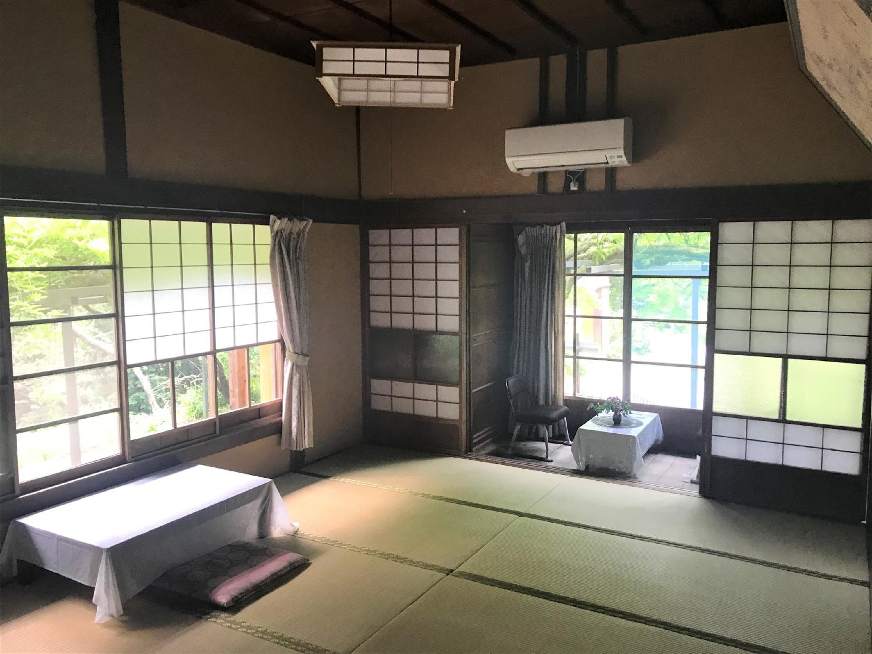 Japanese-Style Quadruple Room with Shared Bathroom - Non-Smoking photo 1