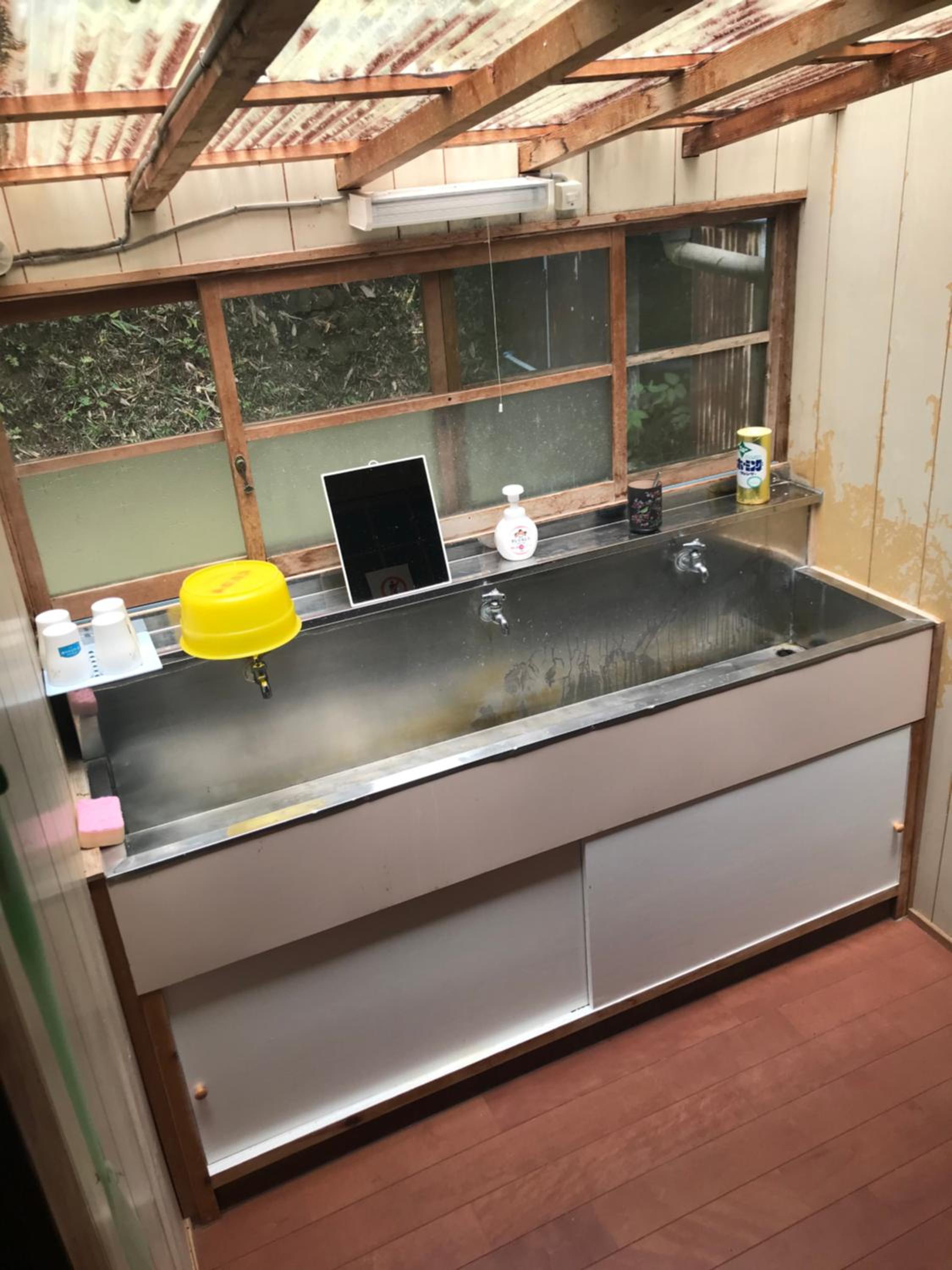 Japanese-Style Twin Room with Shared Bathroom - Non-Smoking photo 2