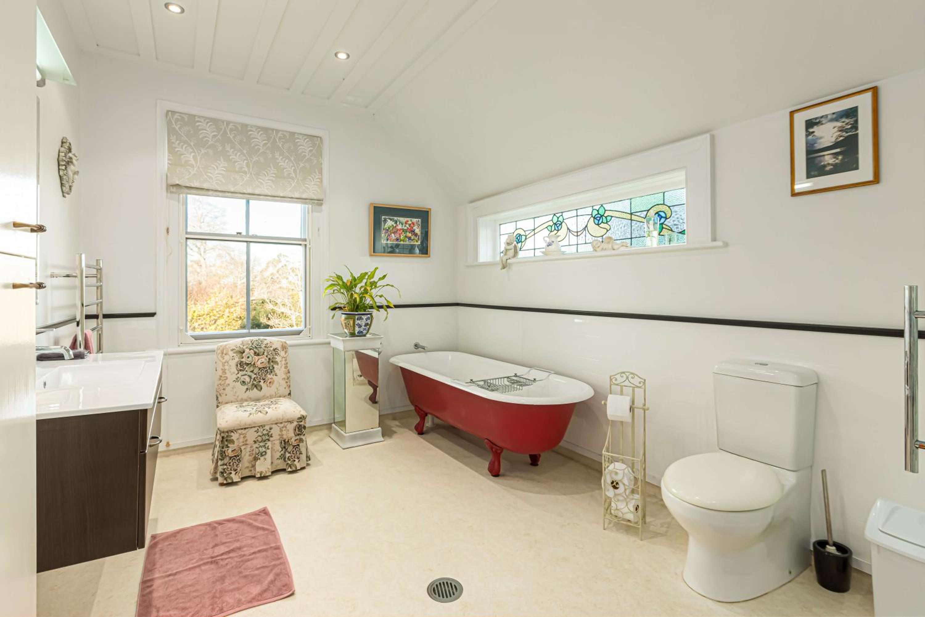 King Room with Garden View - Photo 4