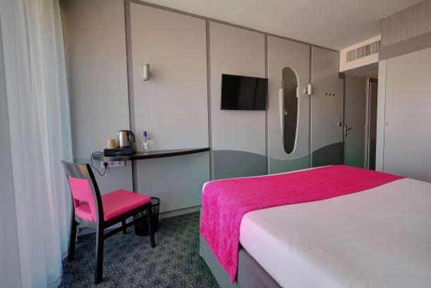 Superior Double Room with Sea View - Photo 24