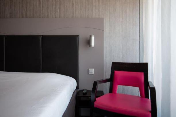 Superior Double Room with Sea View - Photo 4