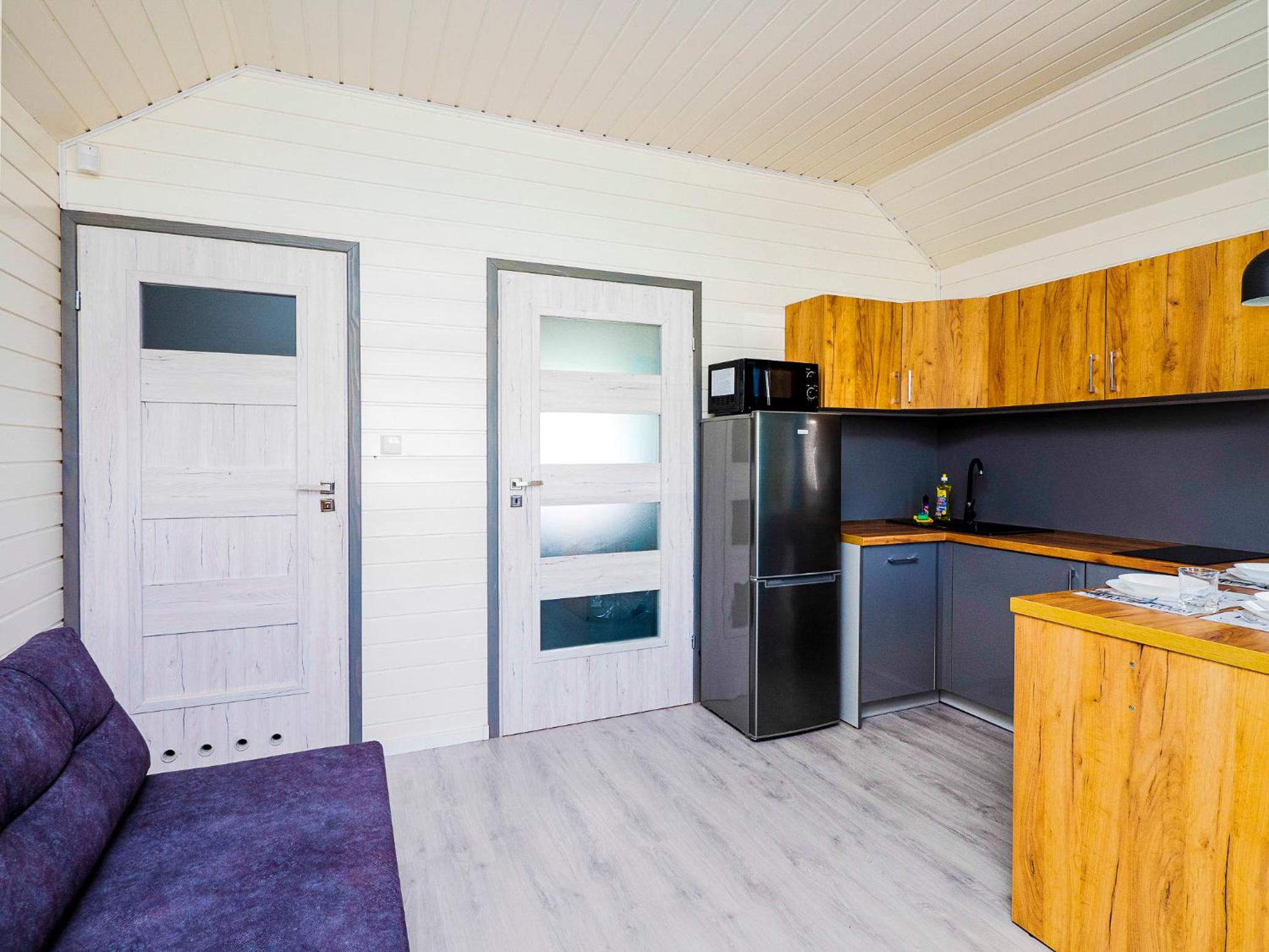 One-Bedroom Bungalow thumbnail 6
