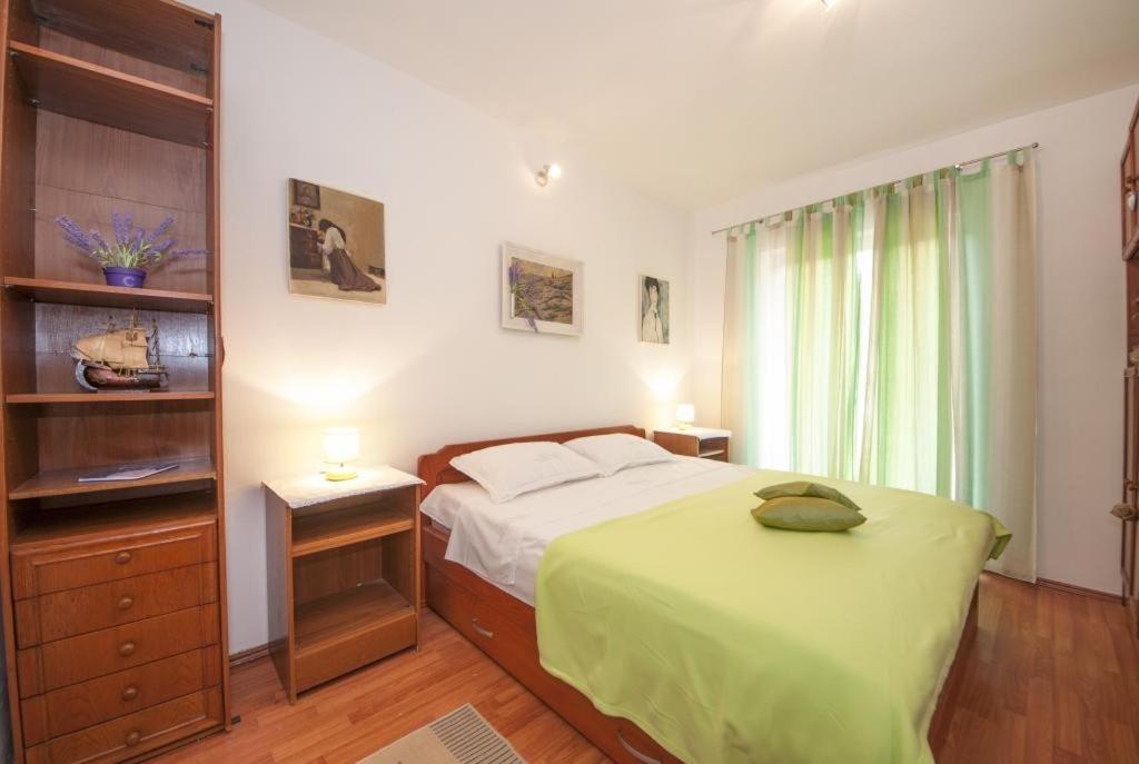Comfort Two Bedroom Apartment With Terrace photo 1