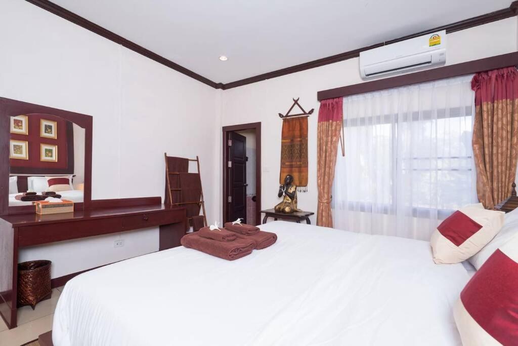 Three-Bedroom Villa photo 1