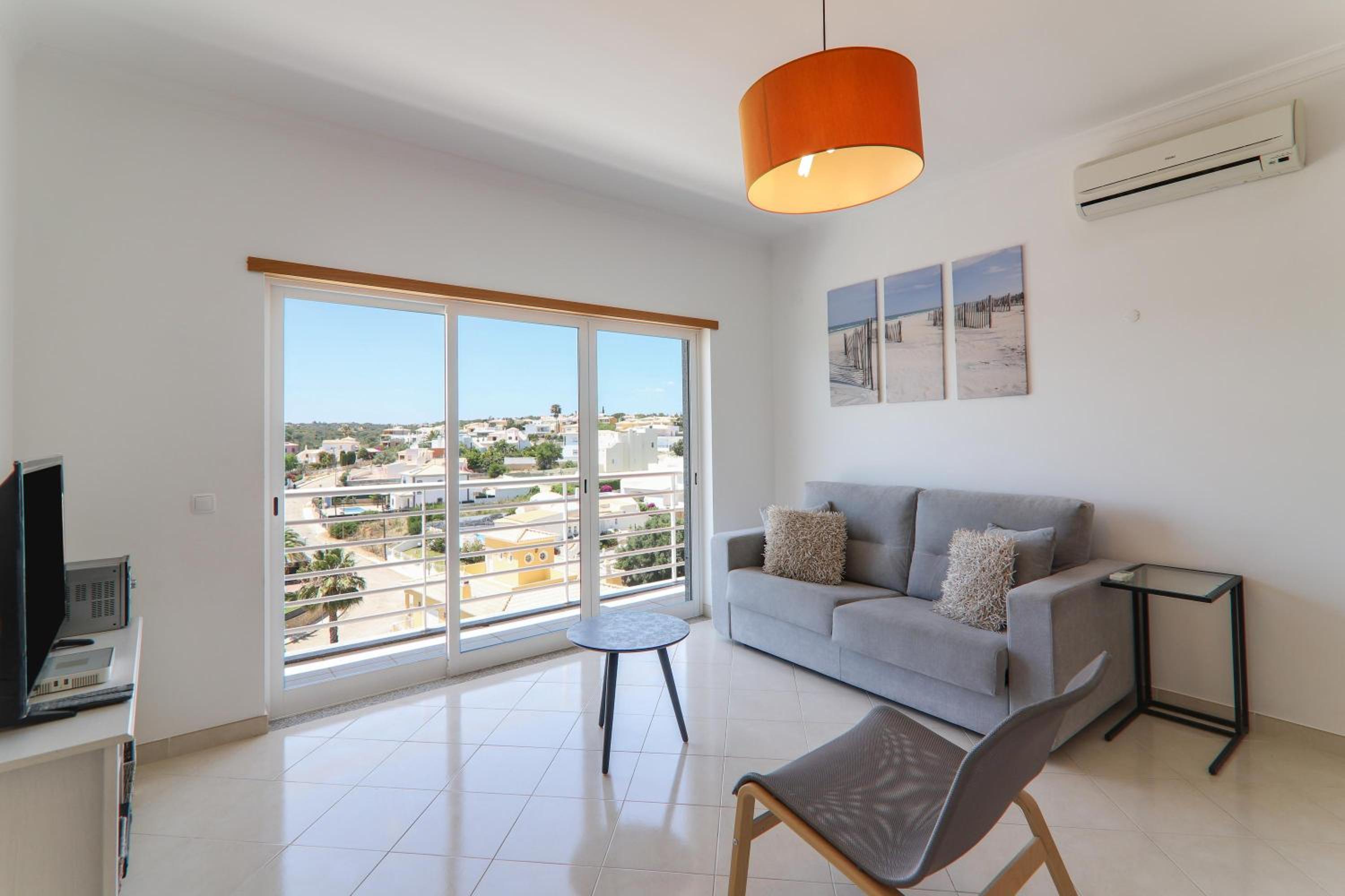 Superior One-Bedroom Apartment with Balcony photo 1