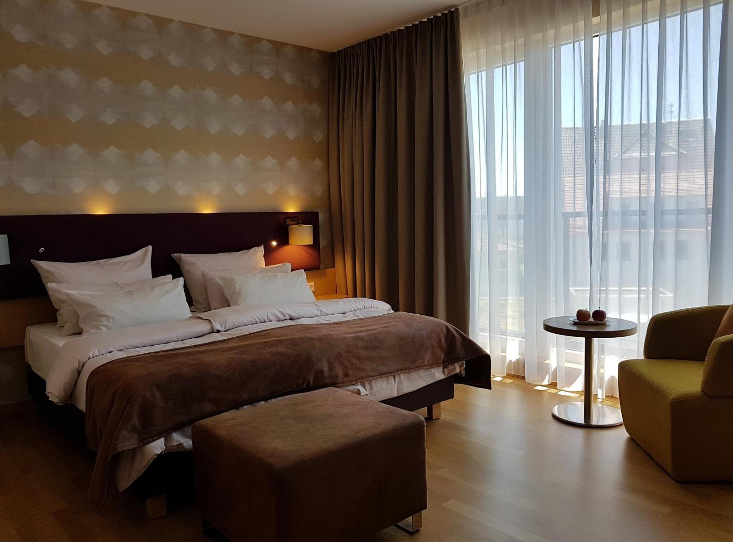 Double Room - Photo 2