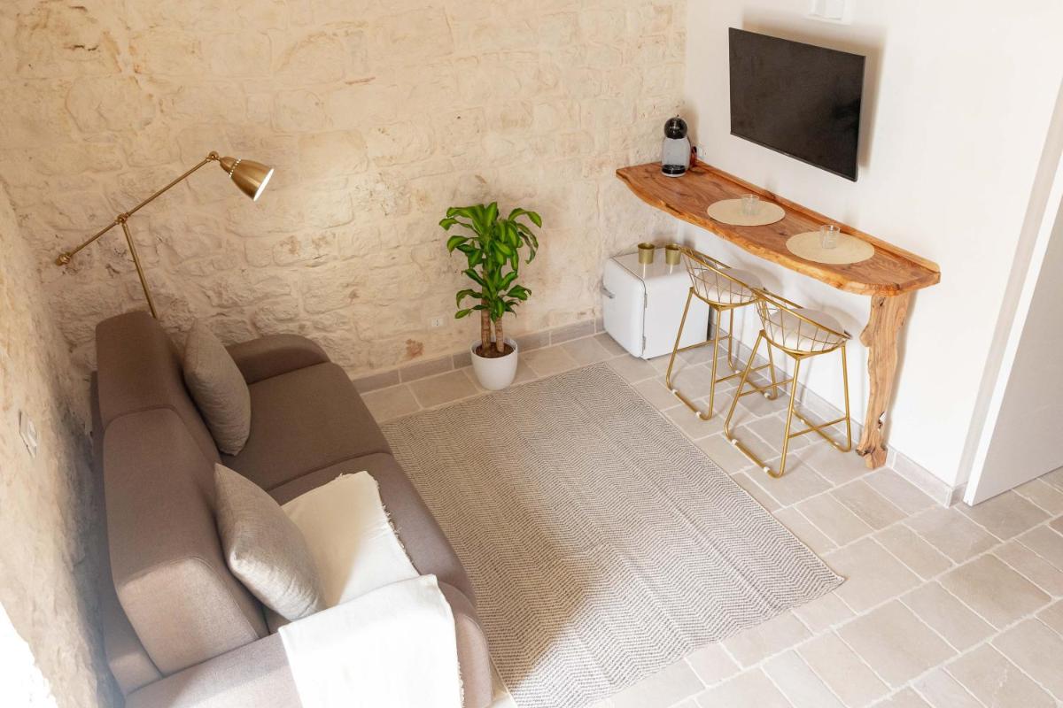Double Room with Balcony photo 1