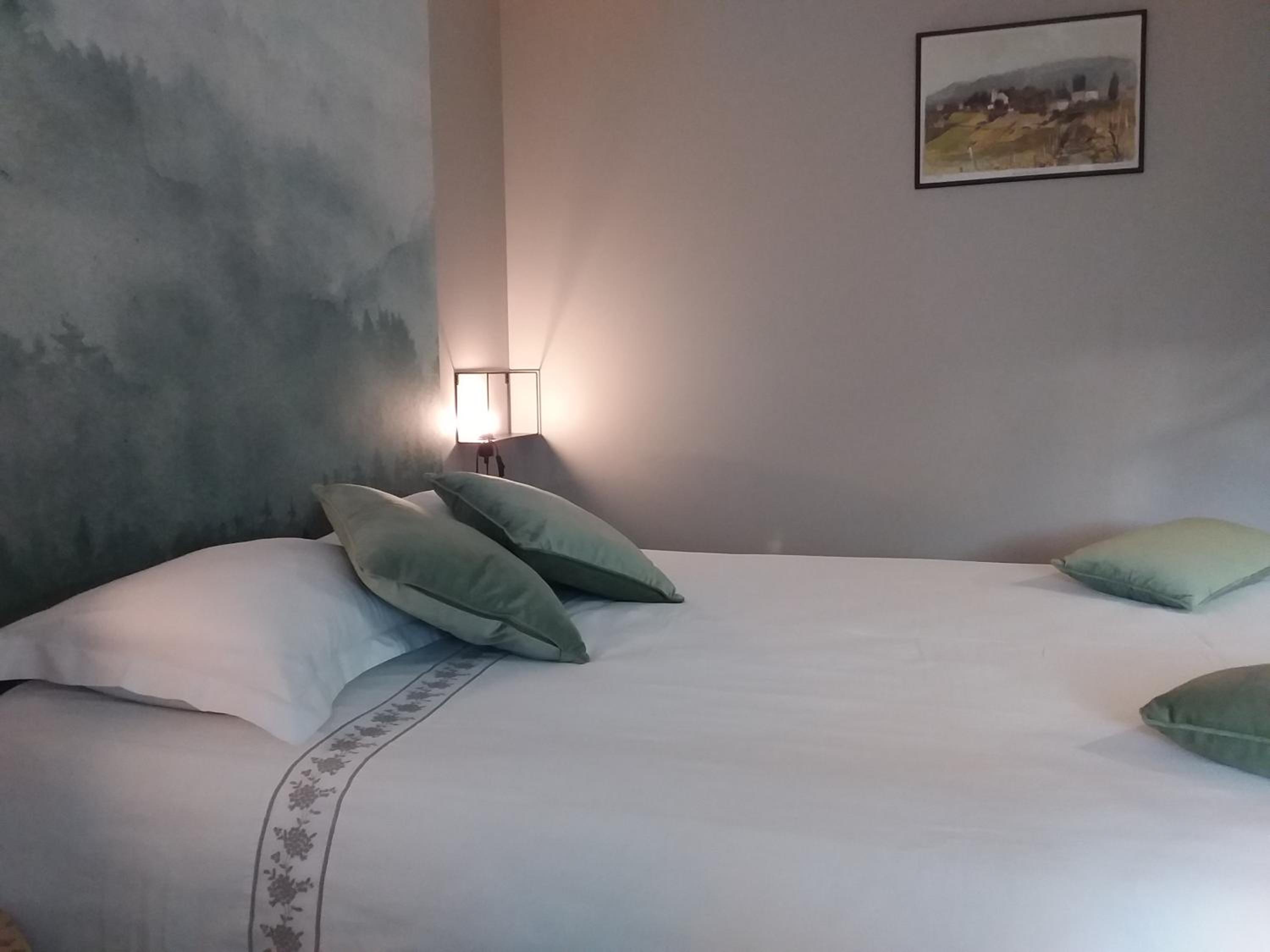 Standard Double Room photo 2