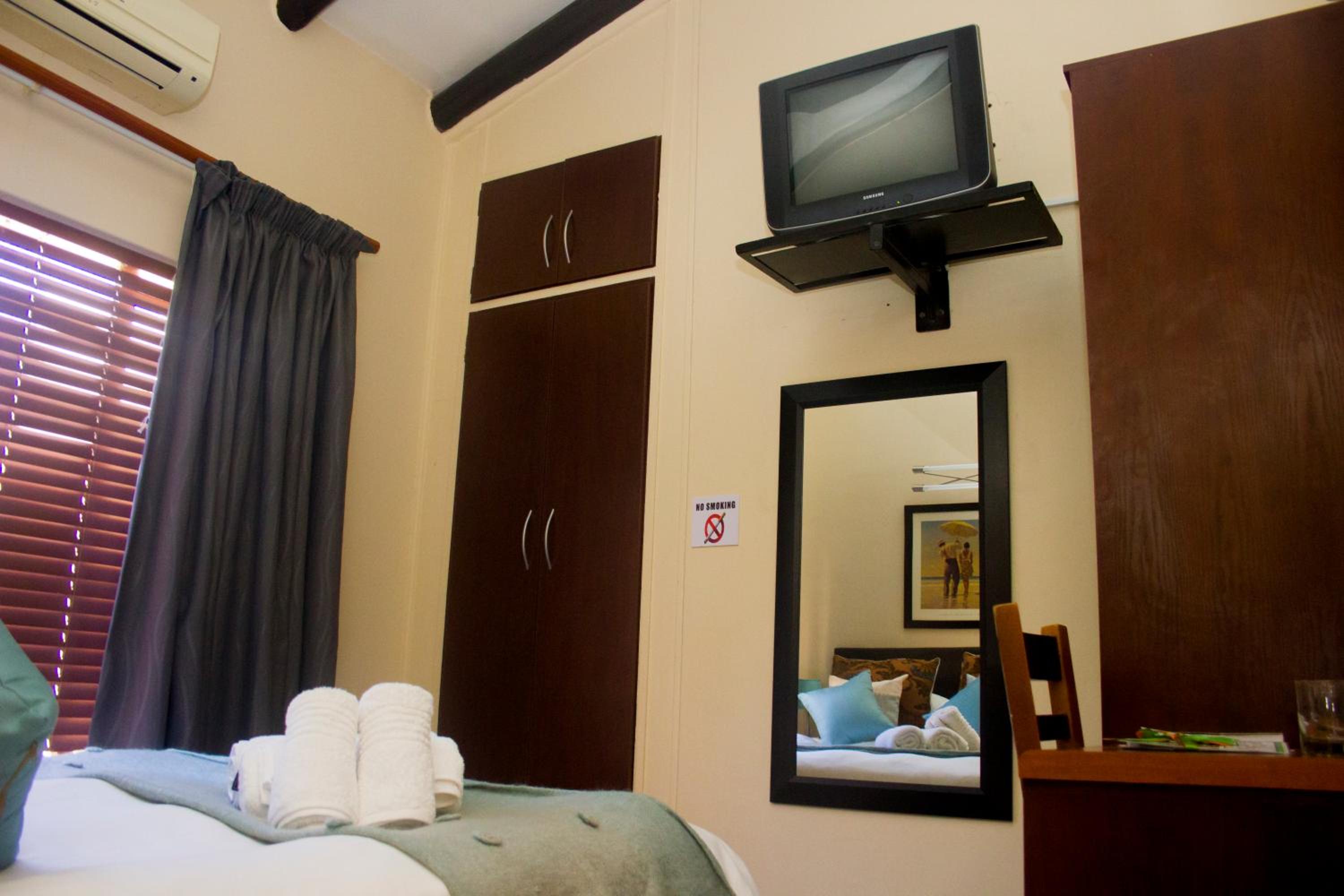  Double Room - Photo 4