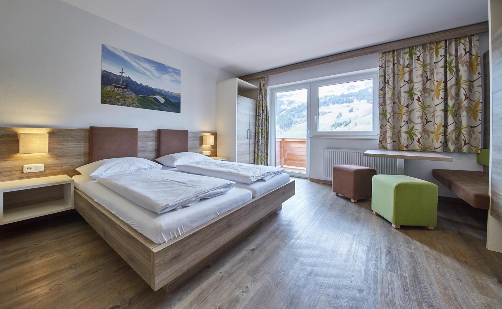 Family Room with Mountain View