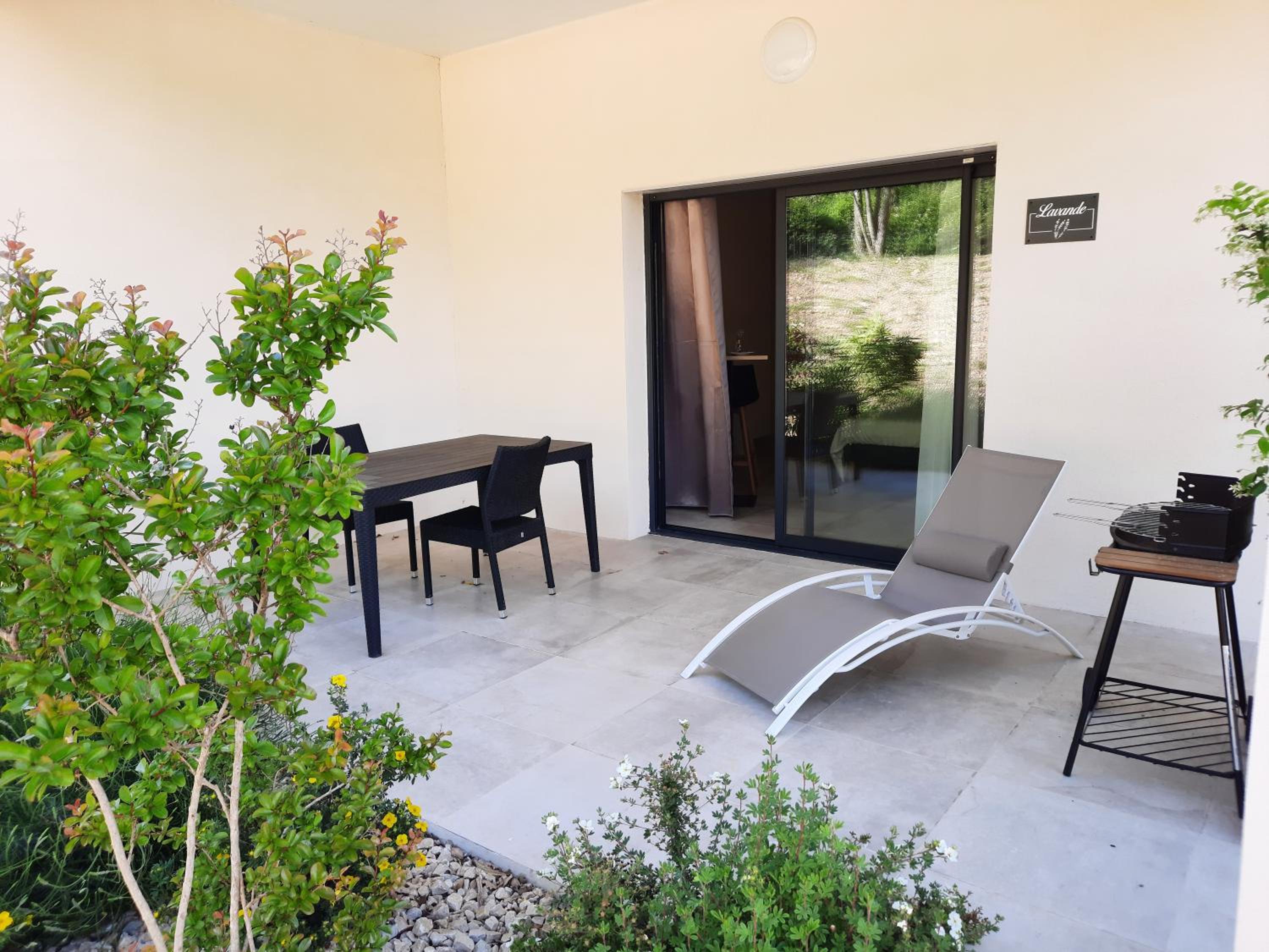 Studio with Terrace photo 3