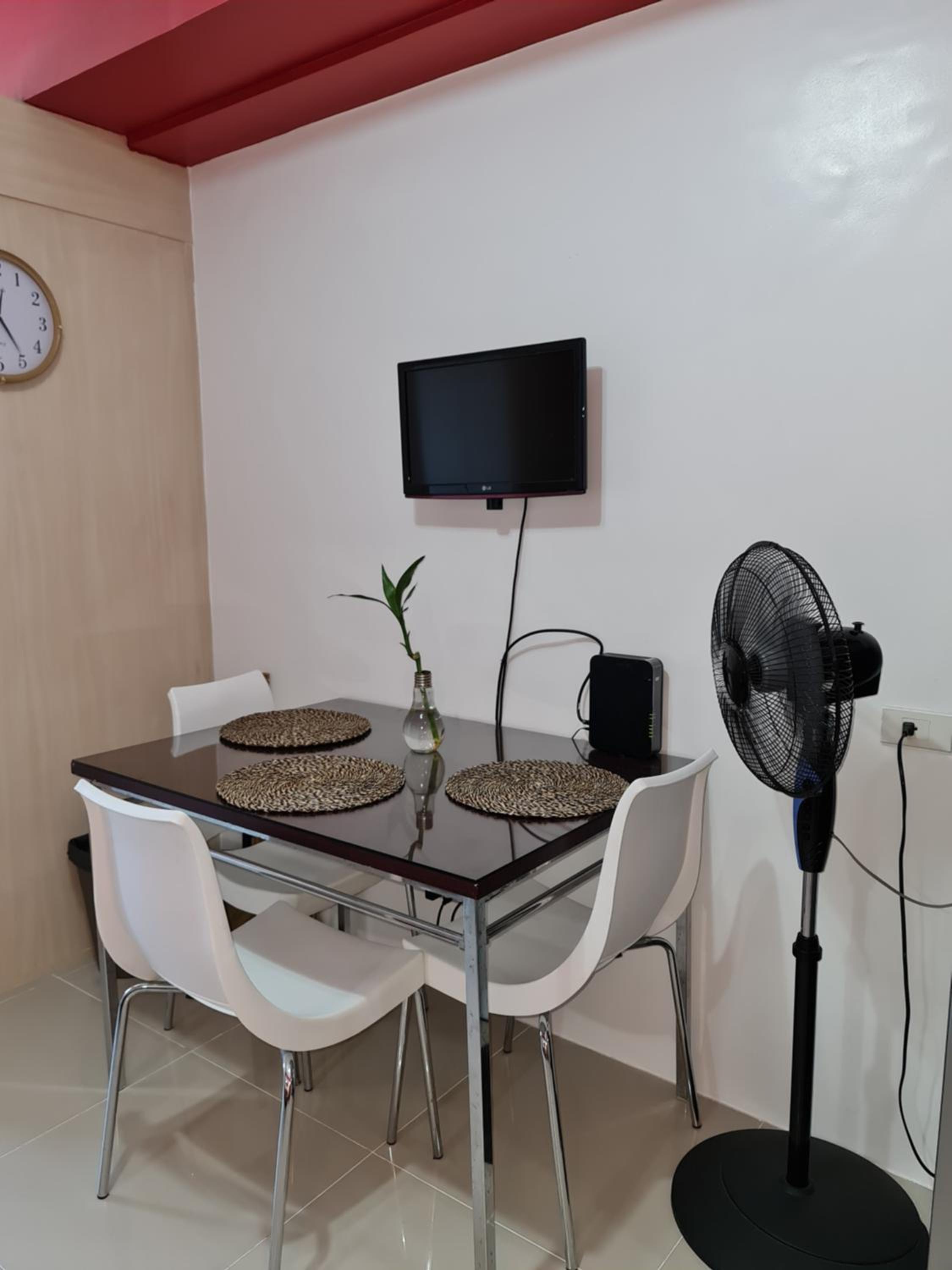 One-Bedroom Apartment — the supplier's photographs — photo 3