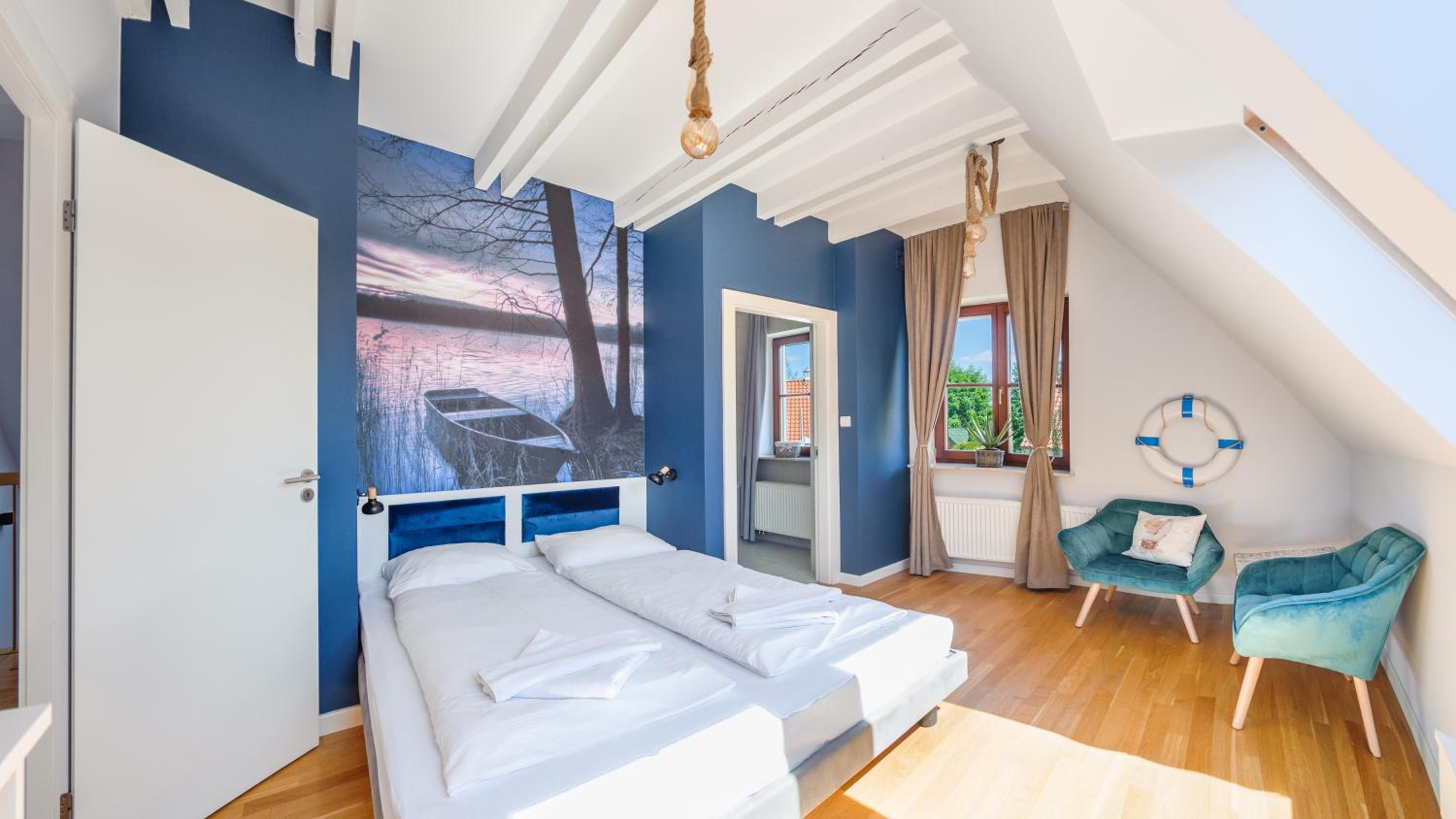Four-Bedroom House - with private boat and garden - 3 Zamkowa Street photo 1