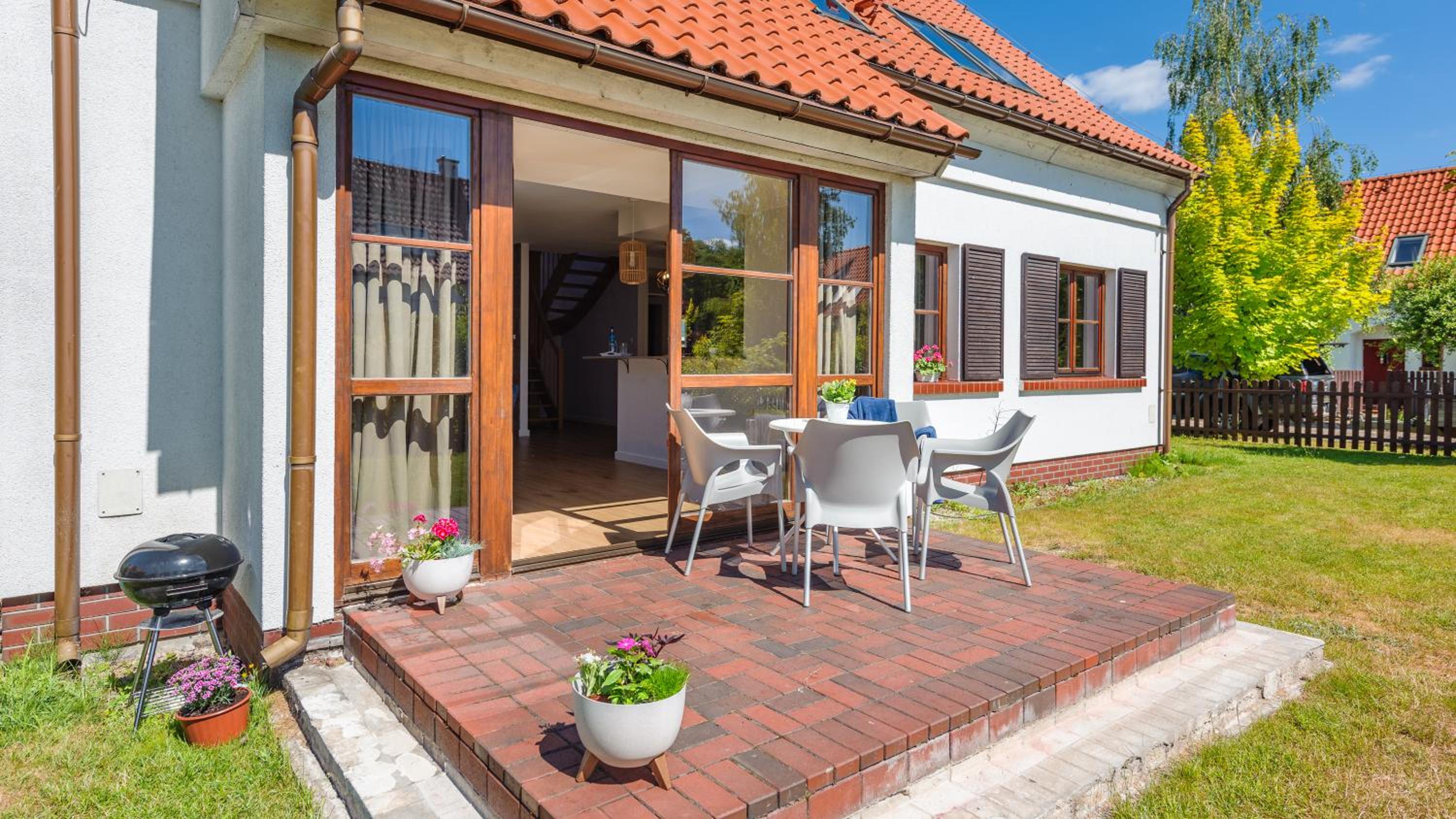 Four-Bedroom House - with private boat and garden - 3 Zamkowa Street photo 2