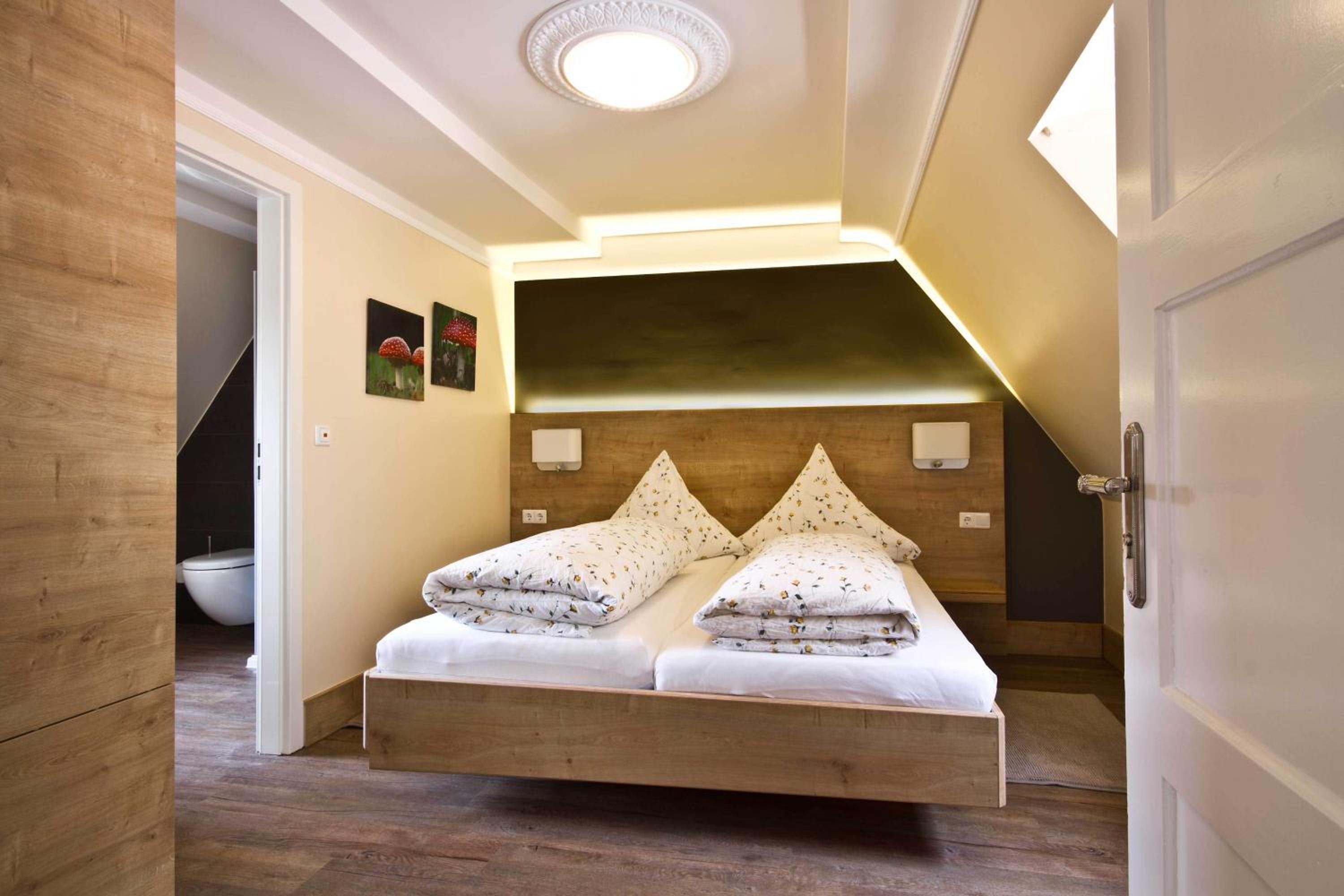 Double Room - Photo 2