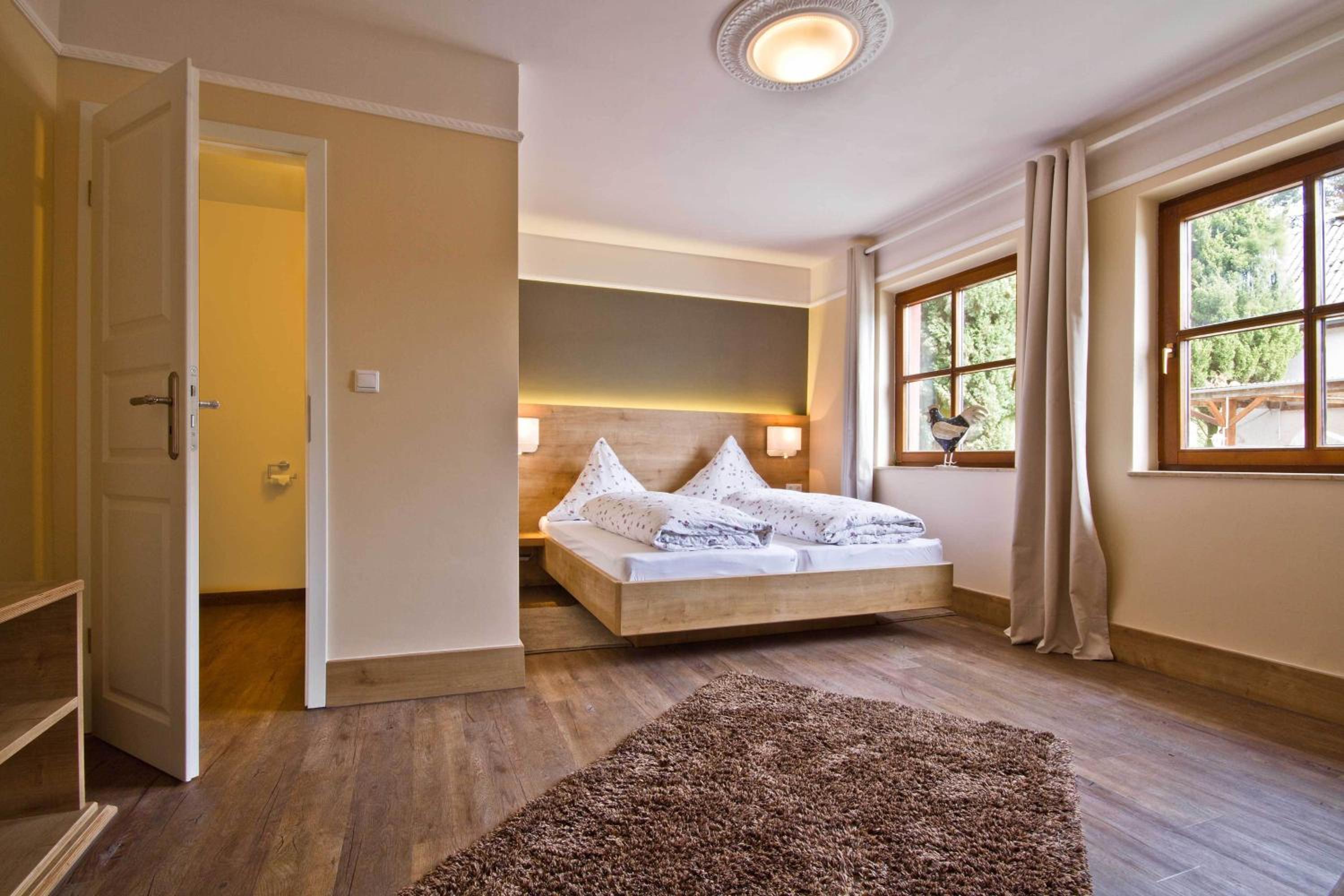 Double Room - Photo 3