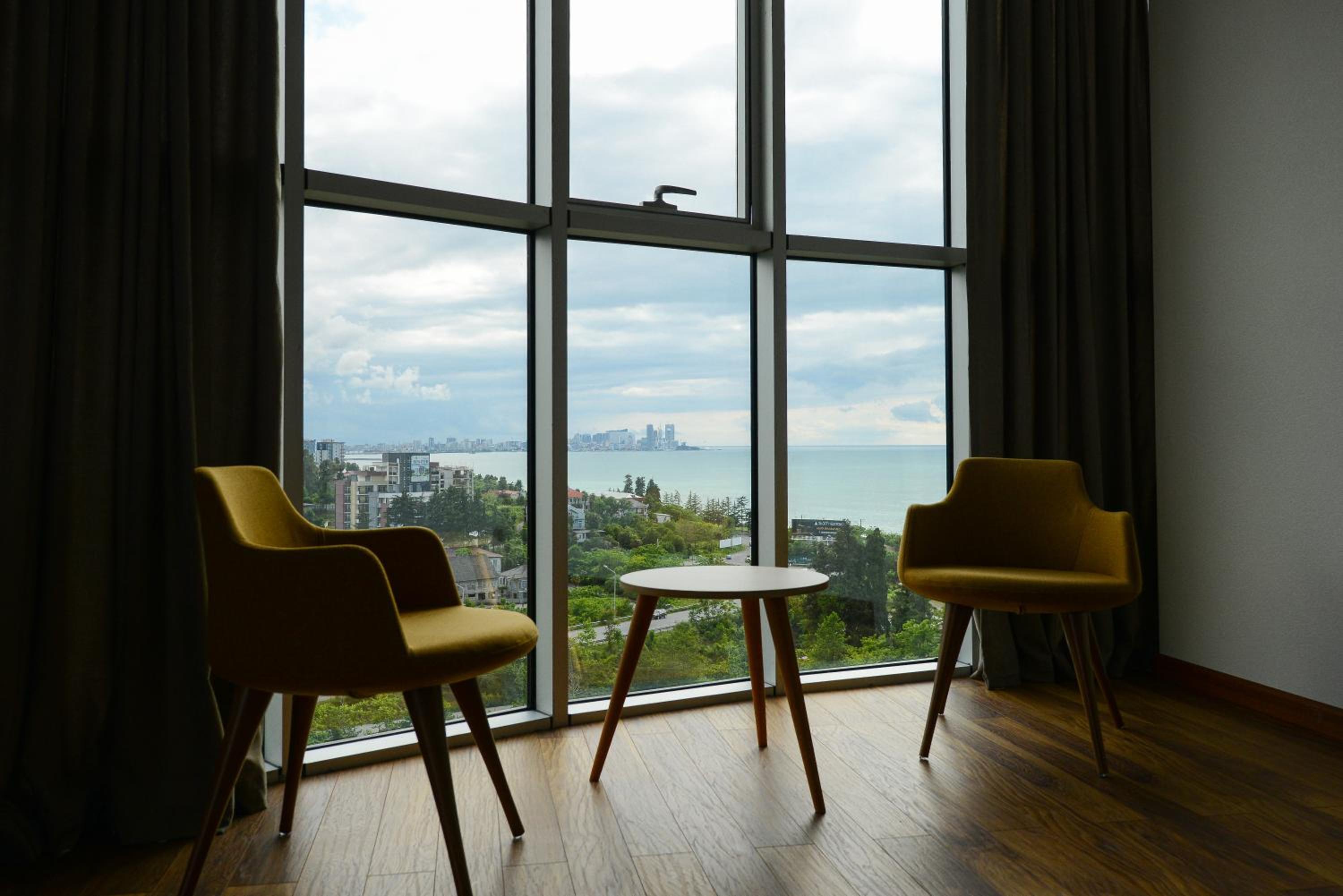 Suite with Sea View - Photo 2