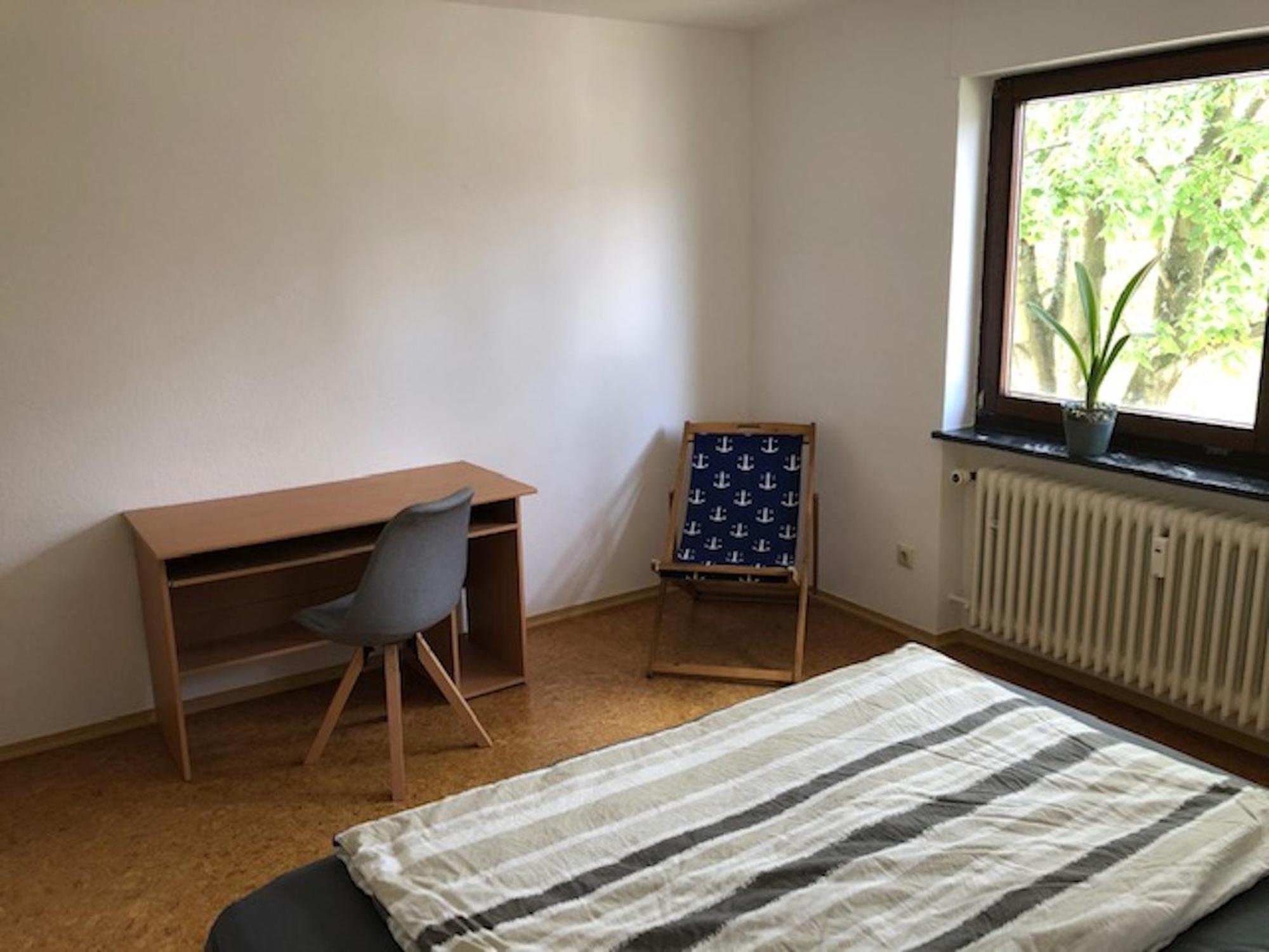Two-Bedroom Deluxe Apartment with Garden View photo 2