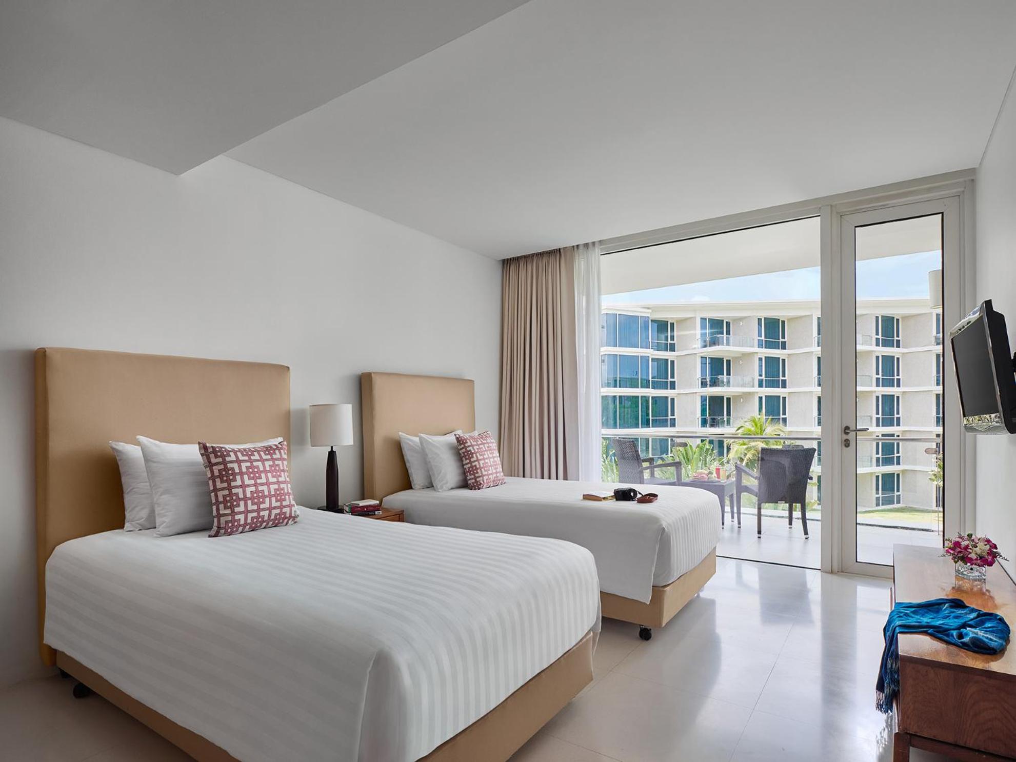 Executive King Room with Balcony