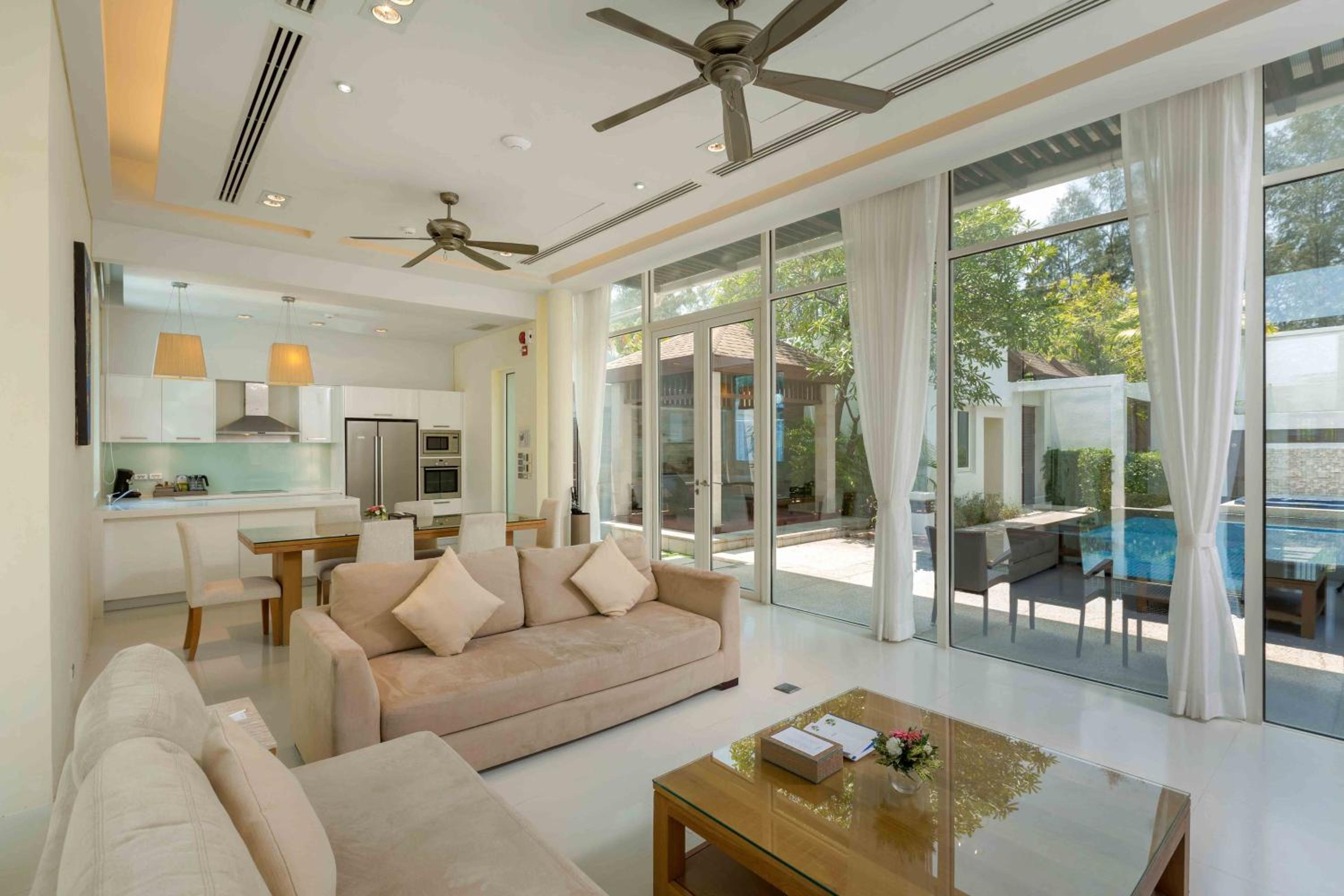 4 Bedroom Pool Villa with Kitchen