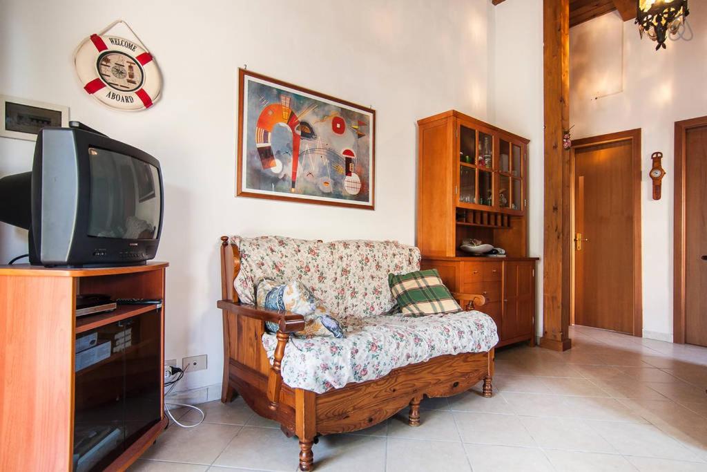 Four-Bedroom House photo 1