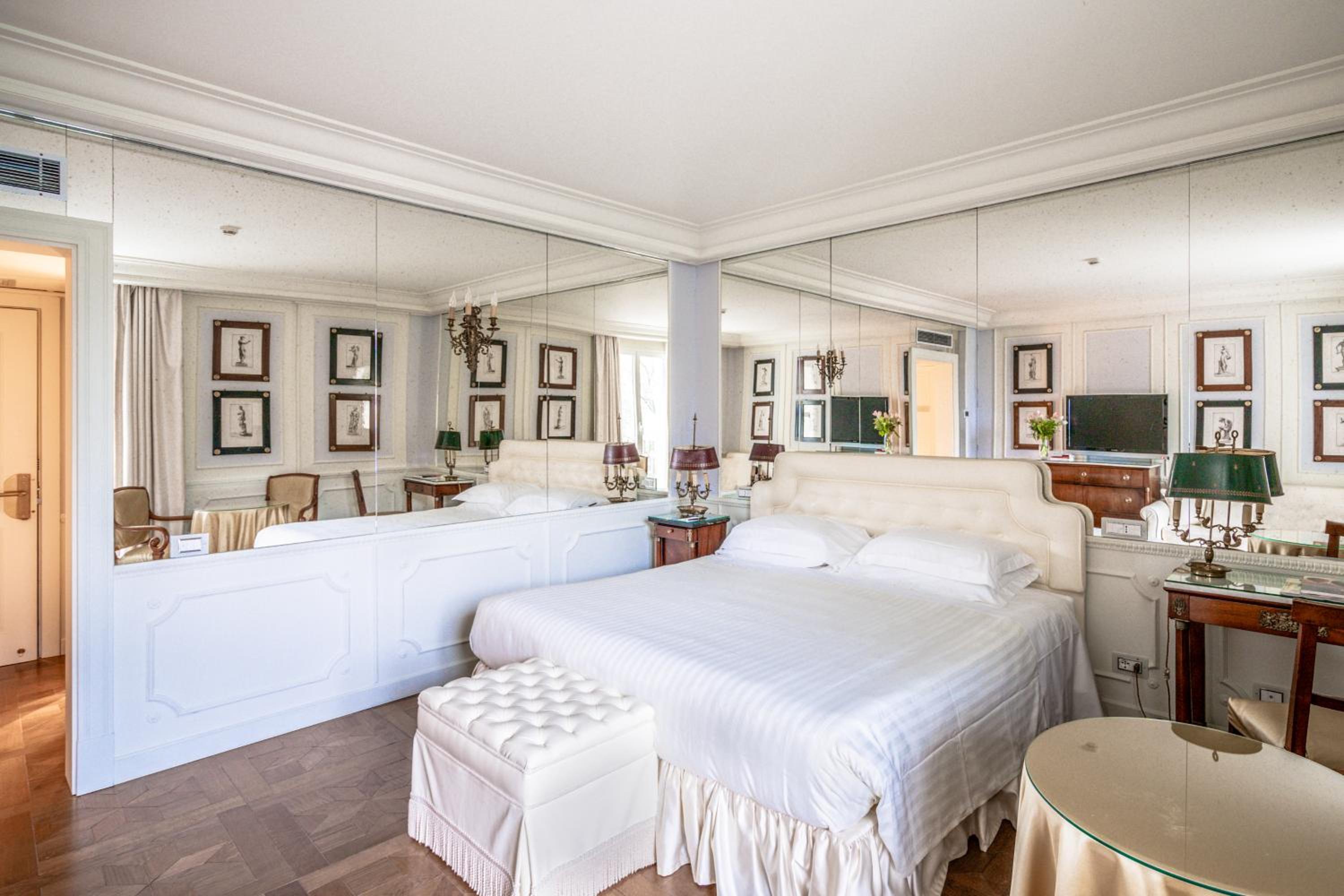 Classic Double Room - Photo 1