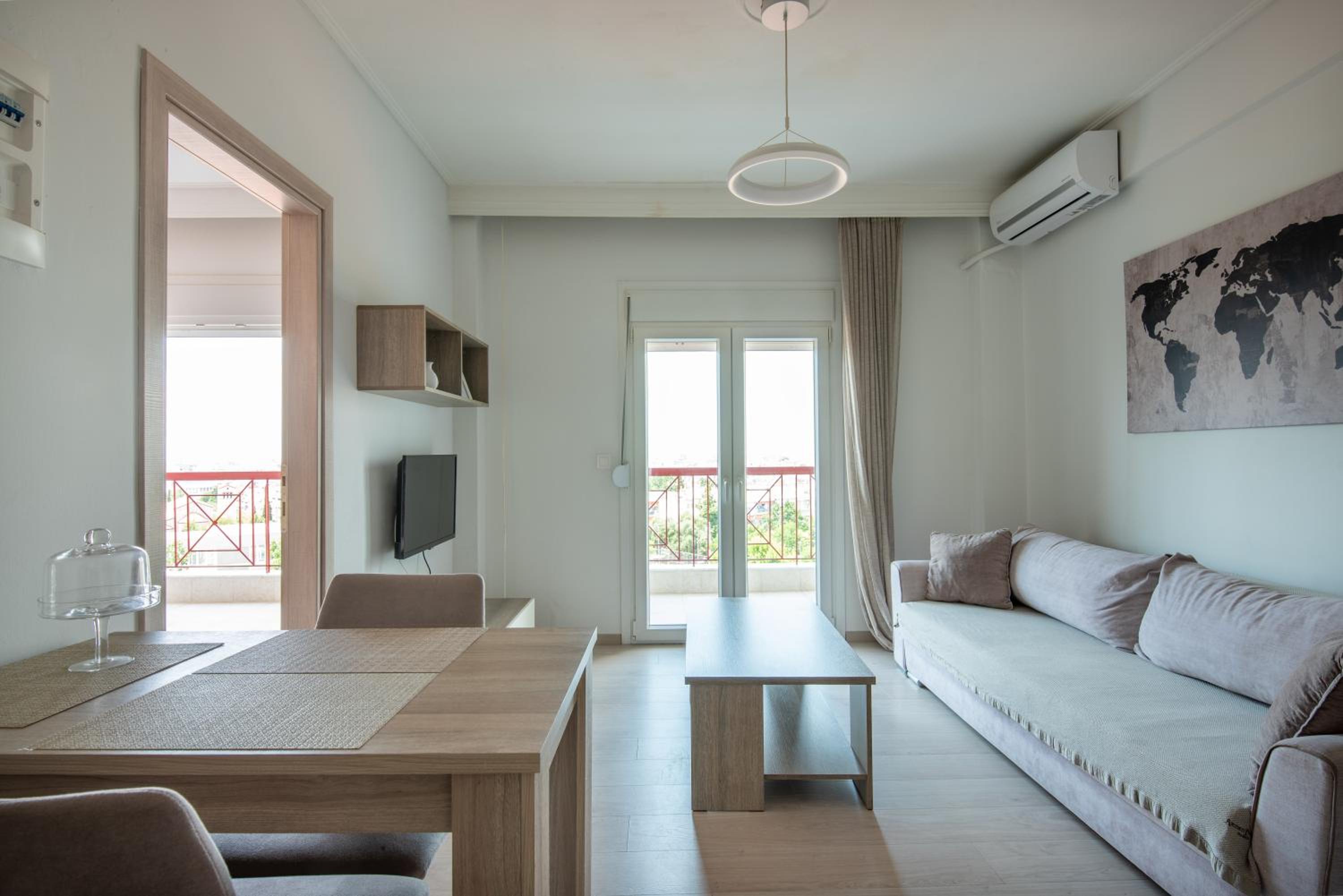 One-Bedroom Apartment - Photo 17