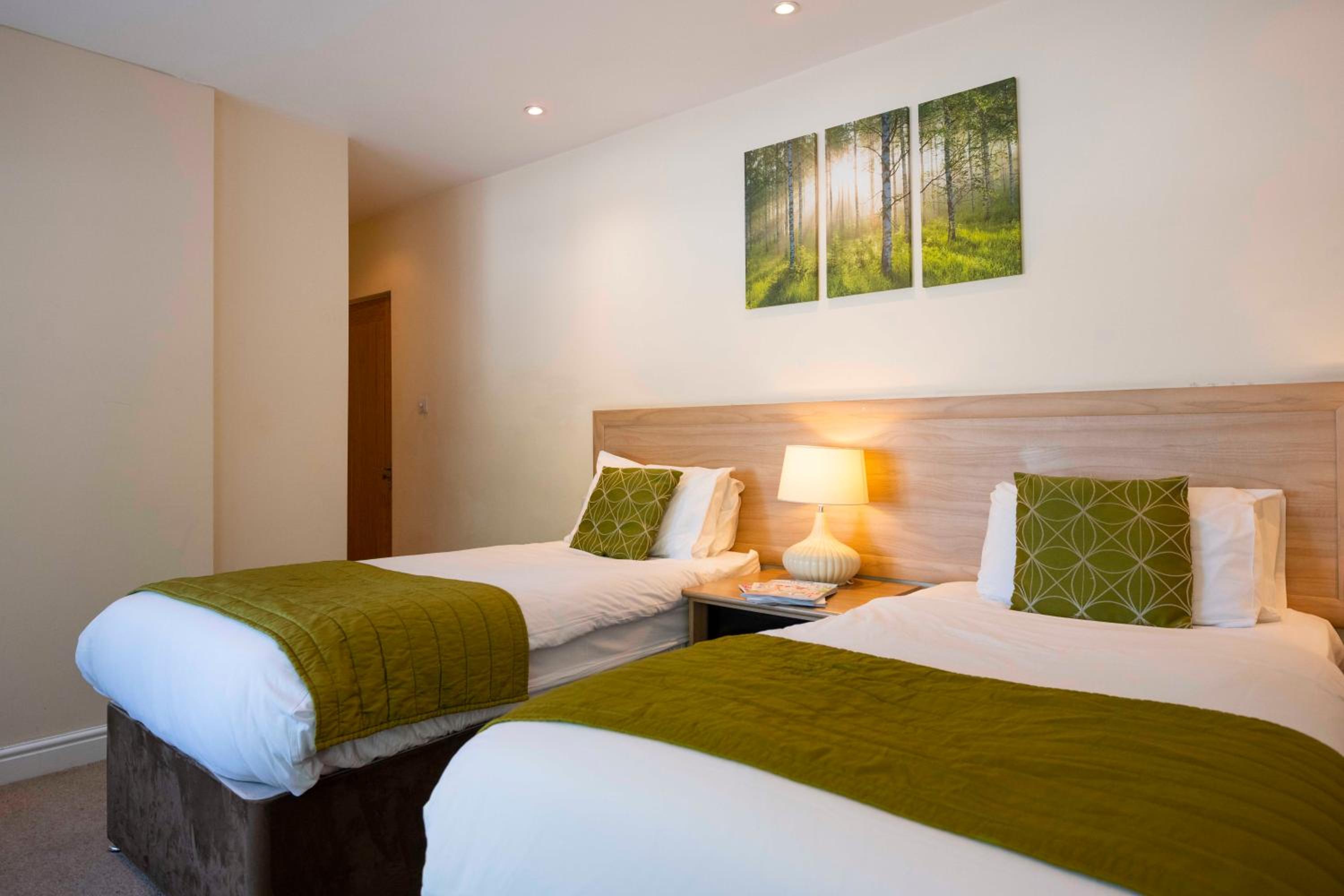 Standard Twin Room - Photo 5