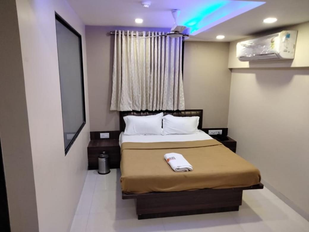 Deluxe Double Room with Bath