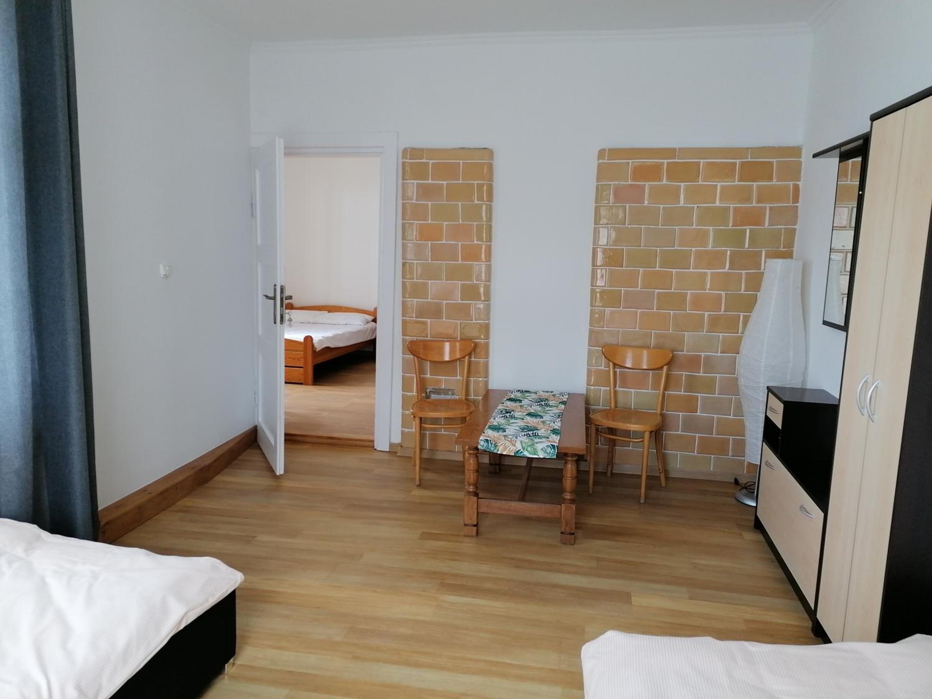 Apartment - Photo 4