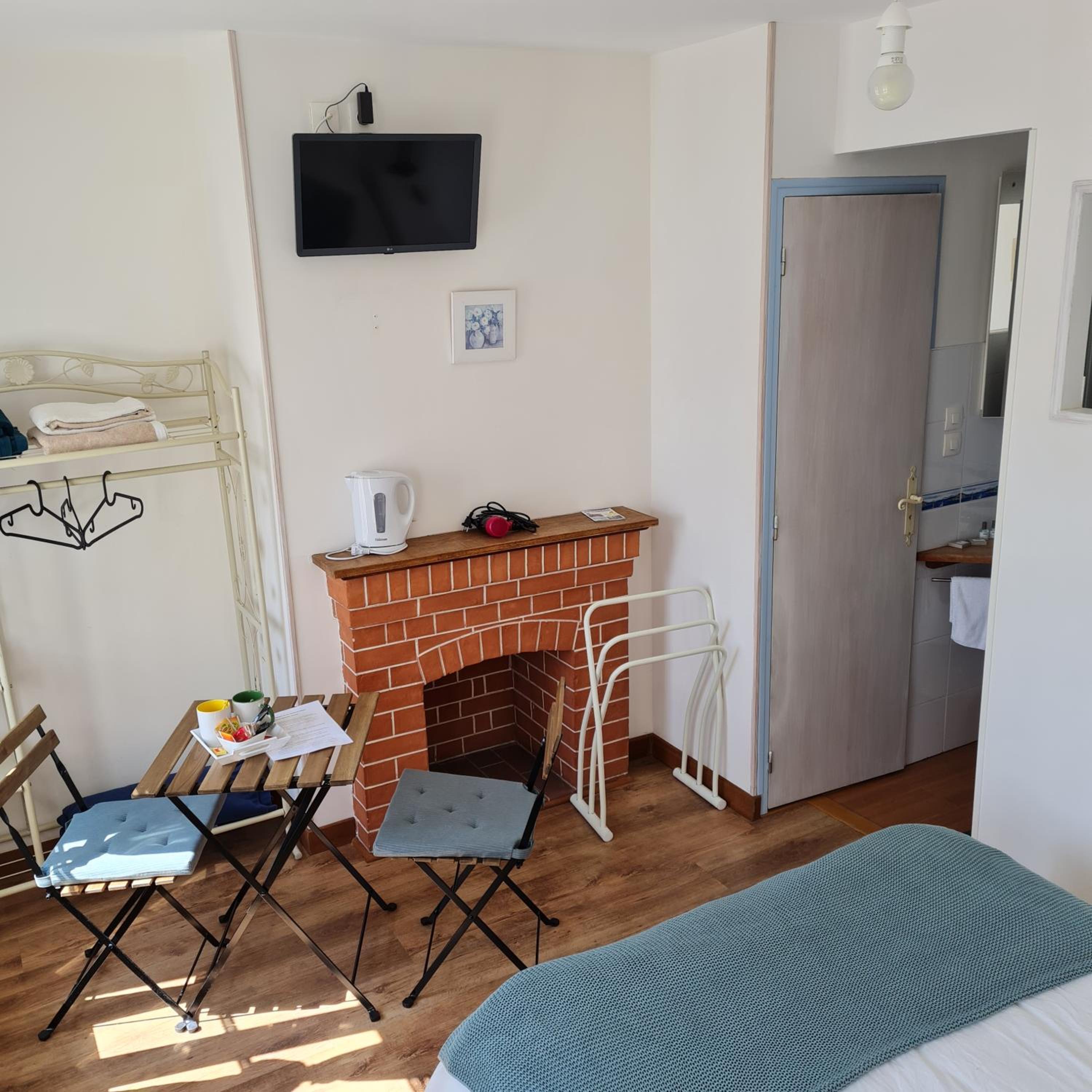 Double Room with Sea View photo 2