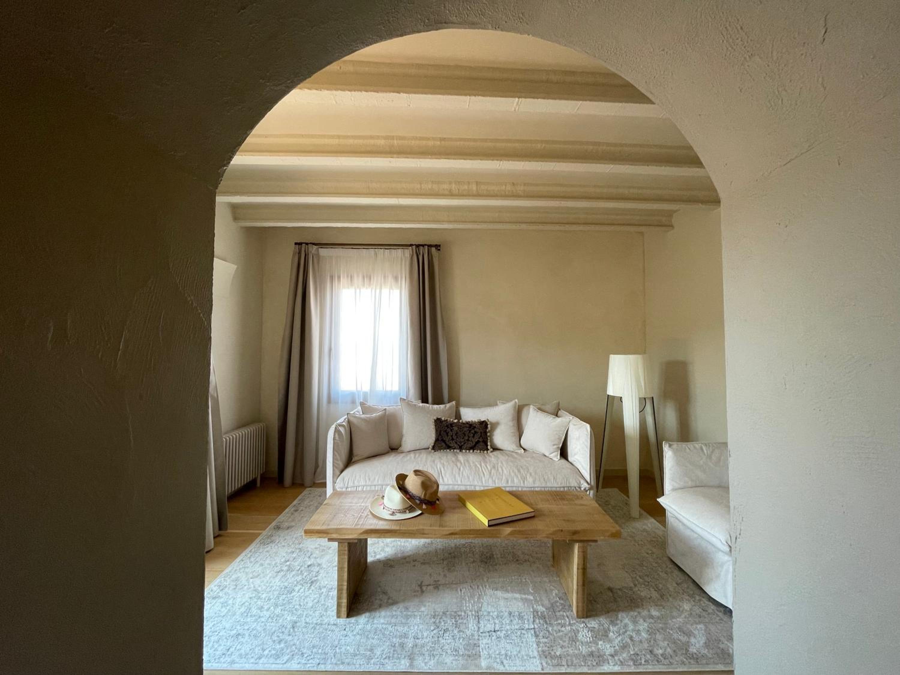 Suite with Terrace - Photo 3