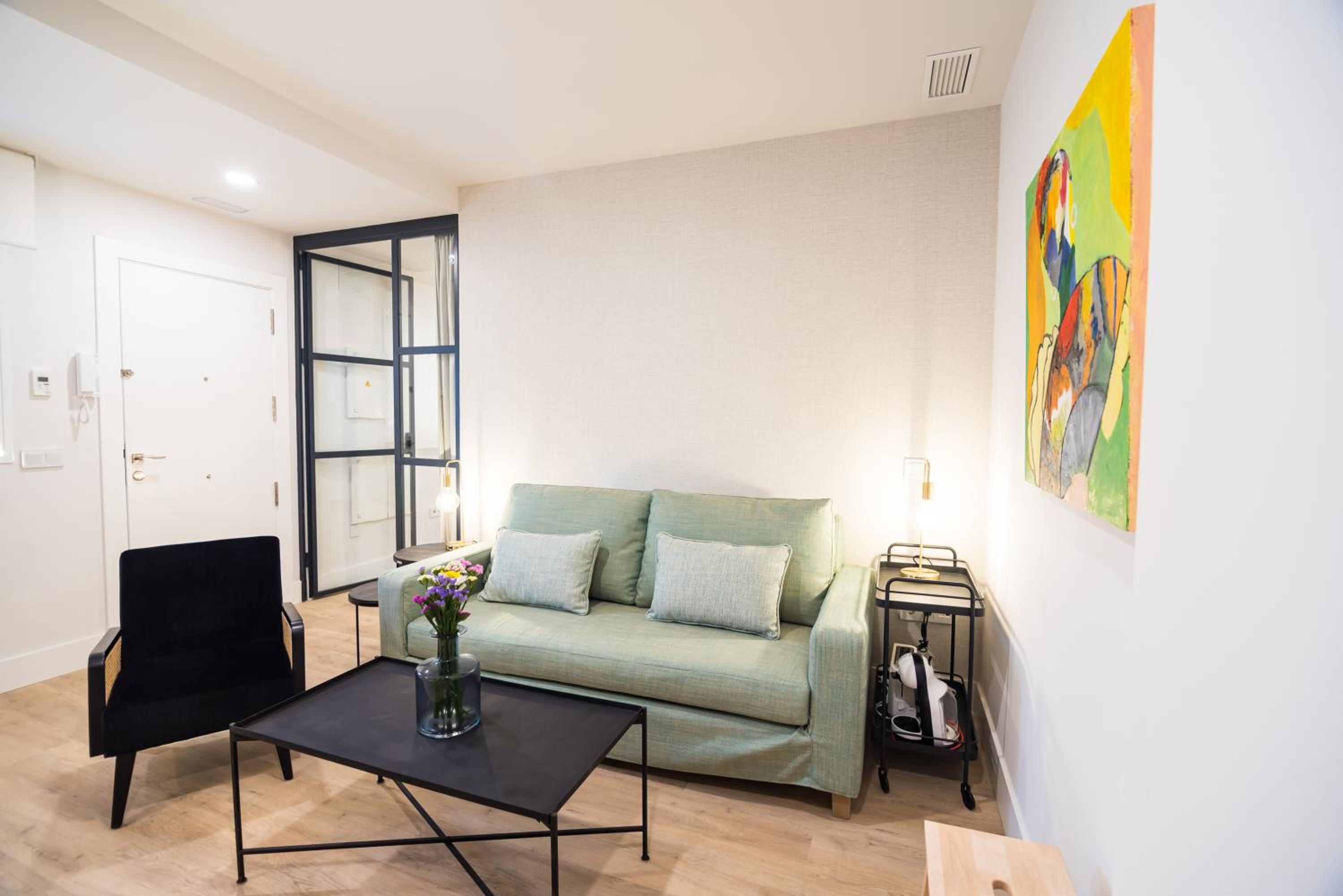 Two-Bedroom Apartment - Photo 40