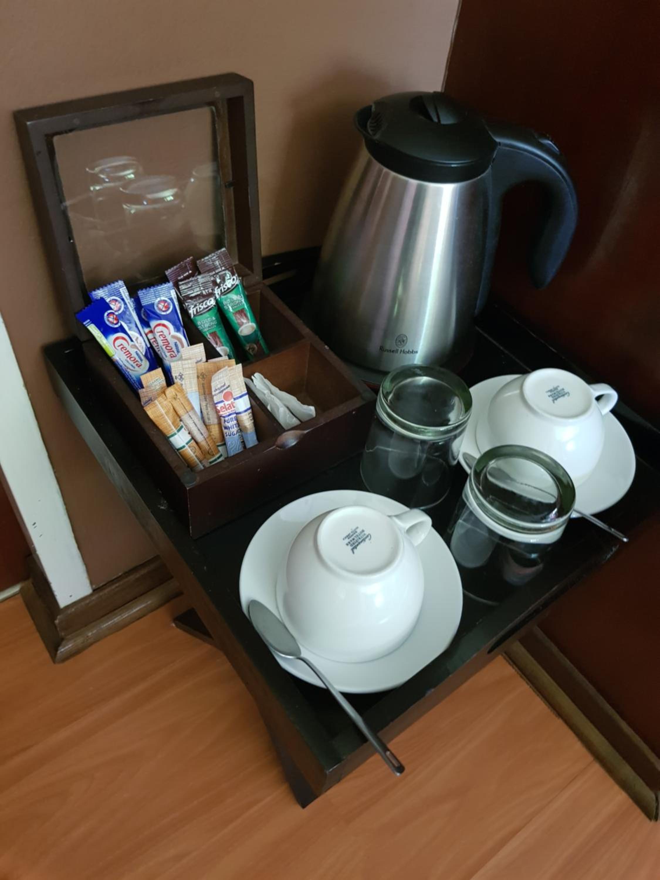 Deluxe King Room - Photo 16