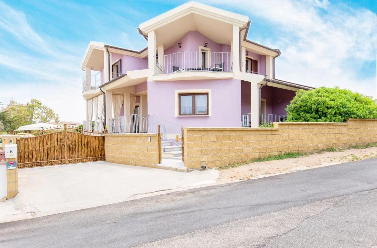 Villa photo 1