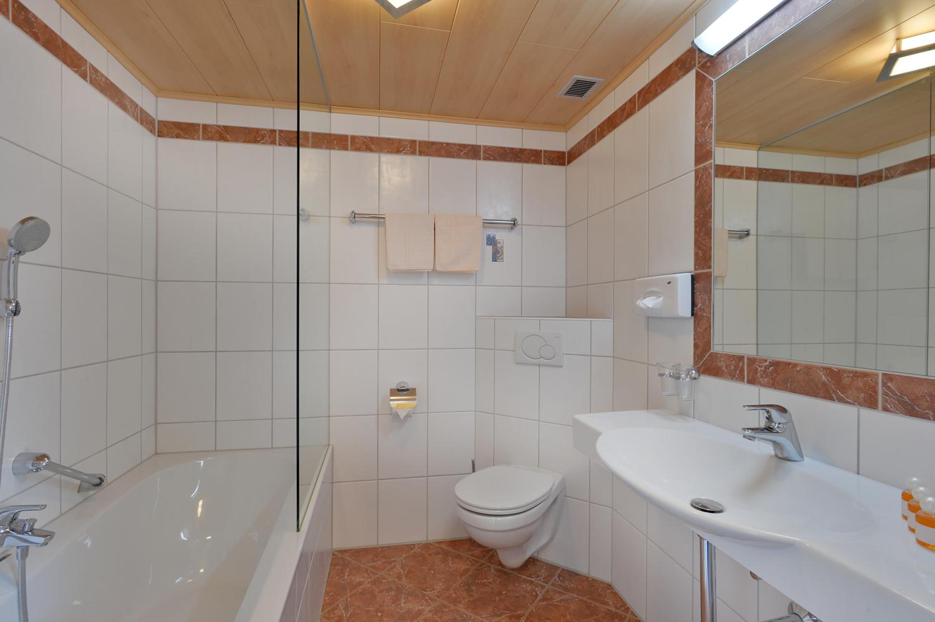Double Room With Balcony photo 3