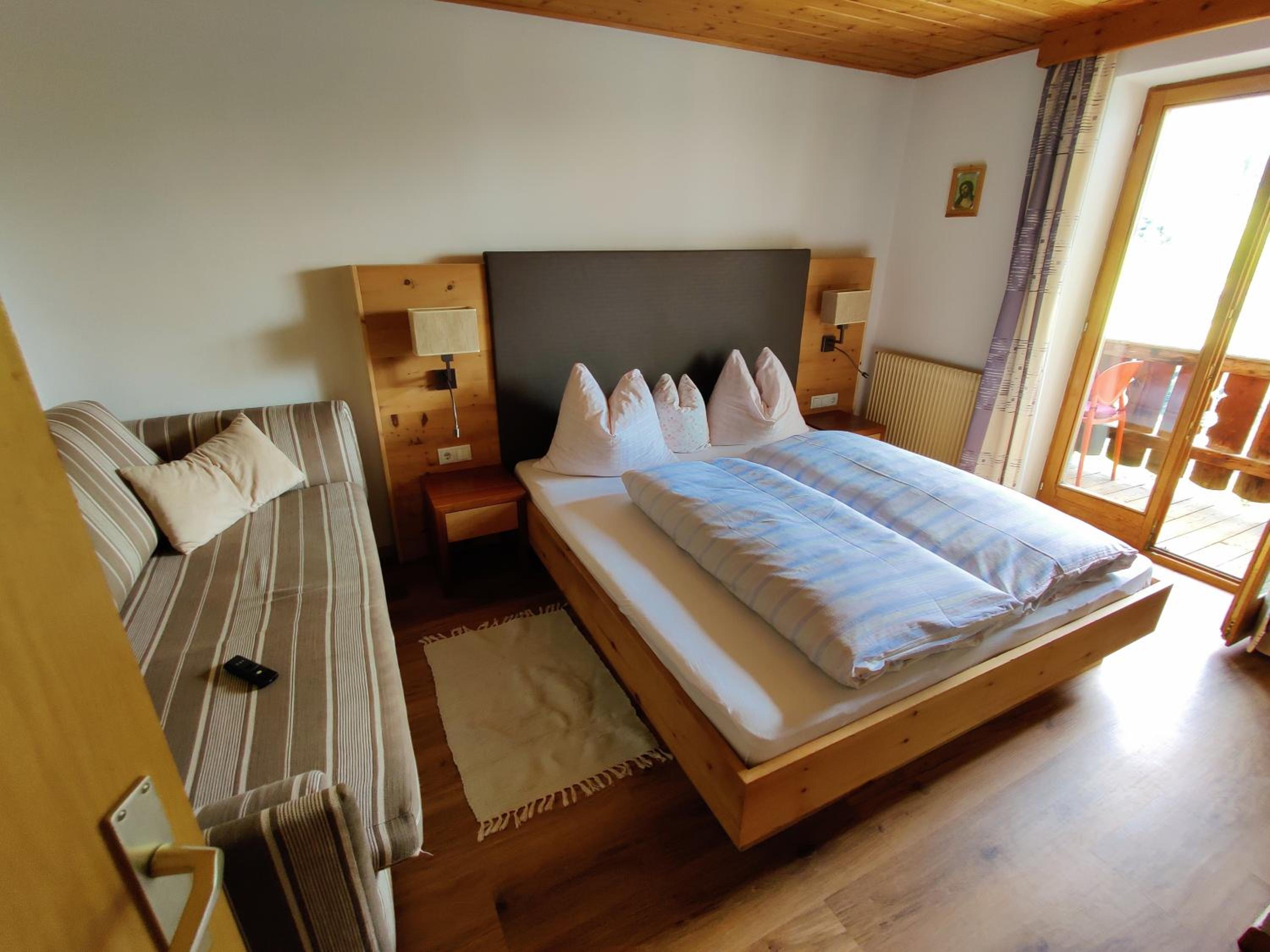 Double Room with Mountain View