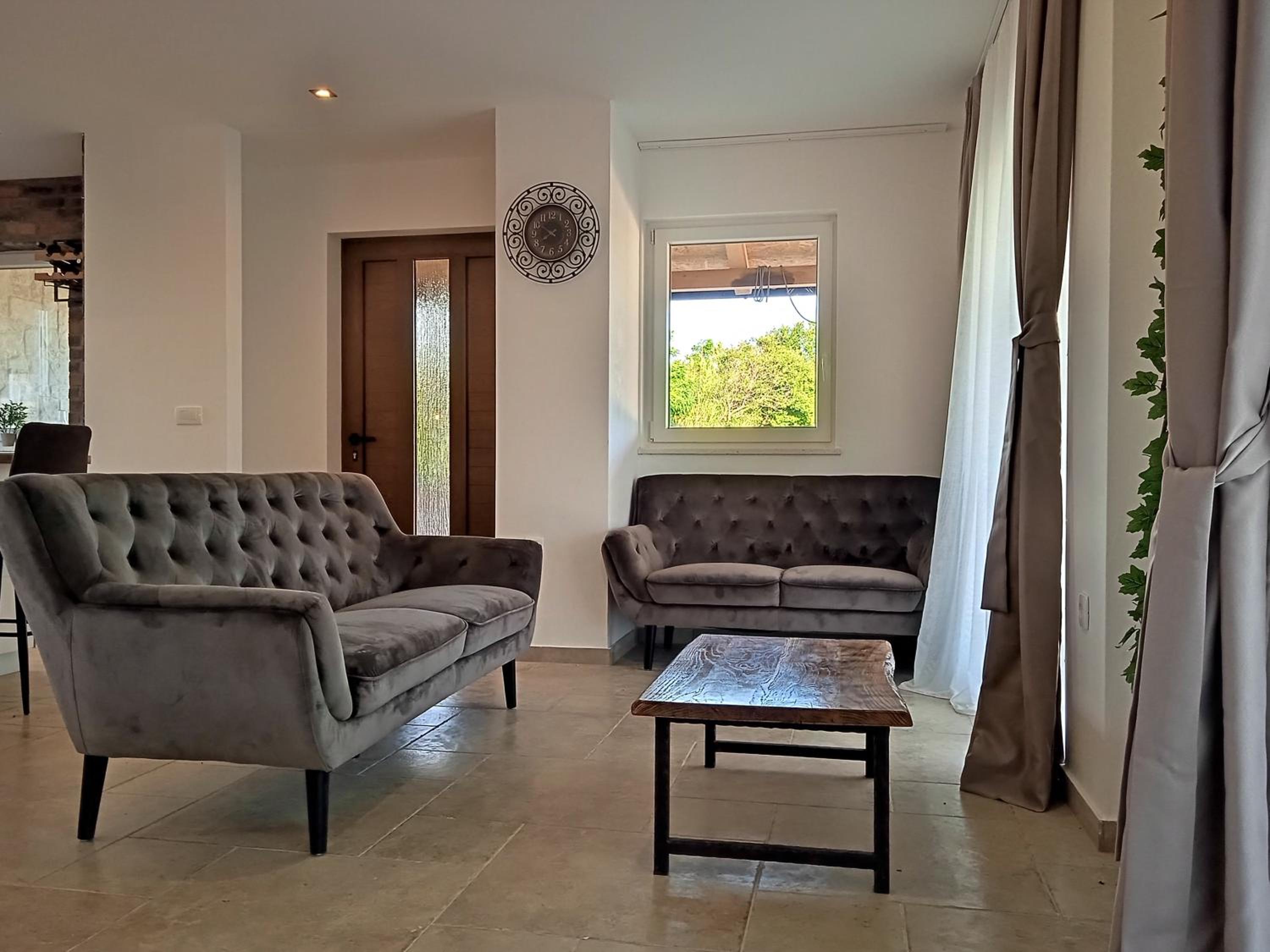Three-Bedroom Villa photo 1