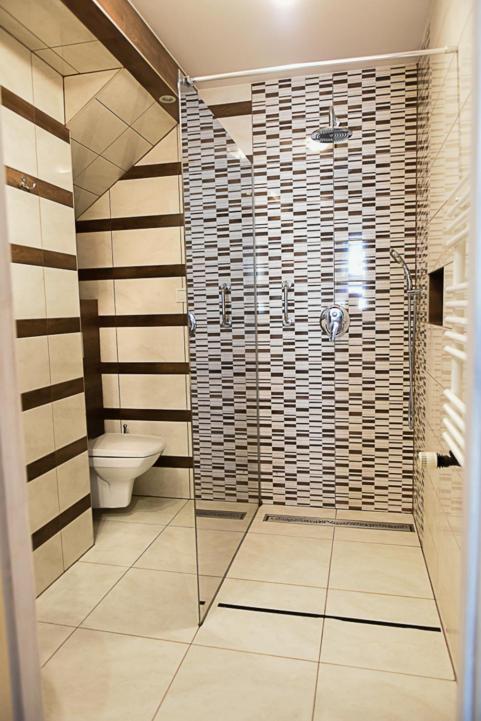 Double or Twin Room - Photo 5